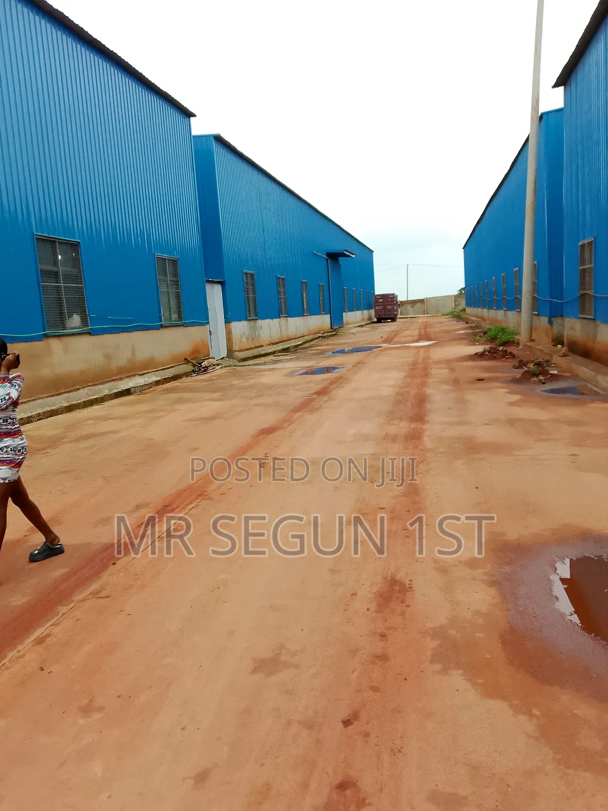 Warehouse to Let