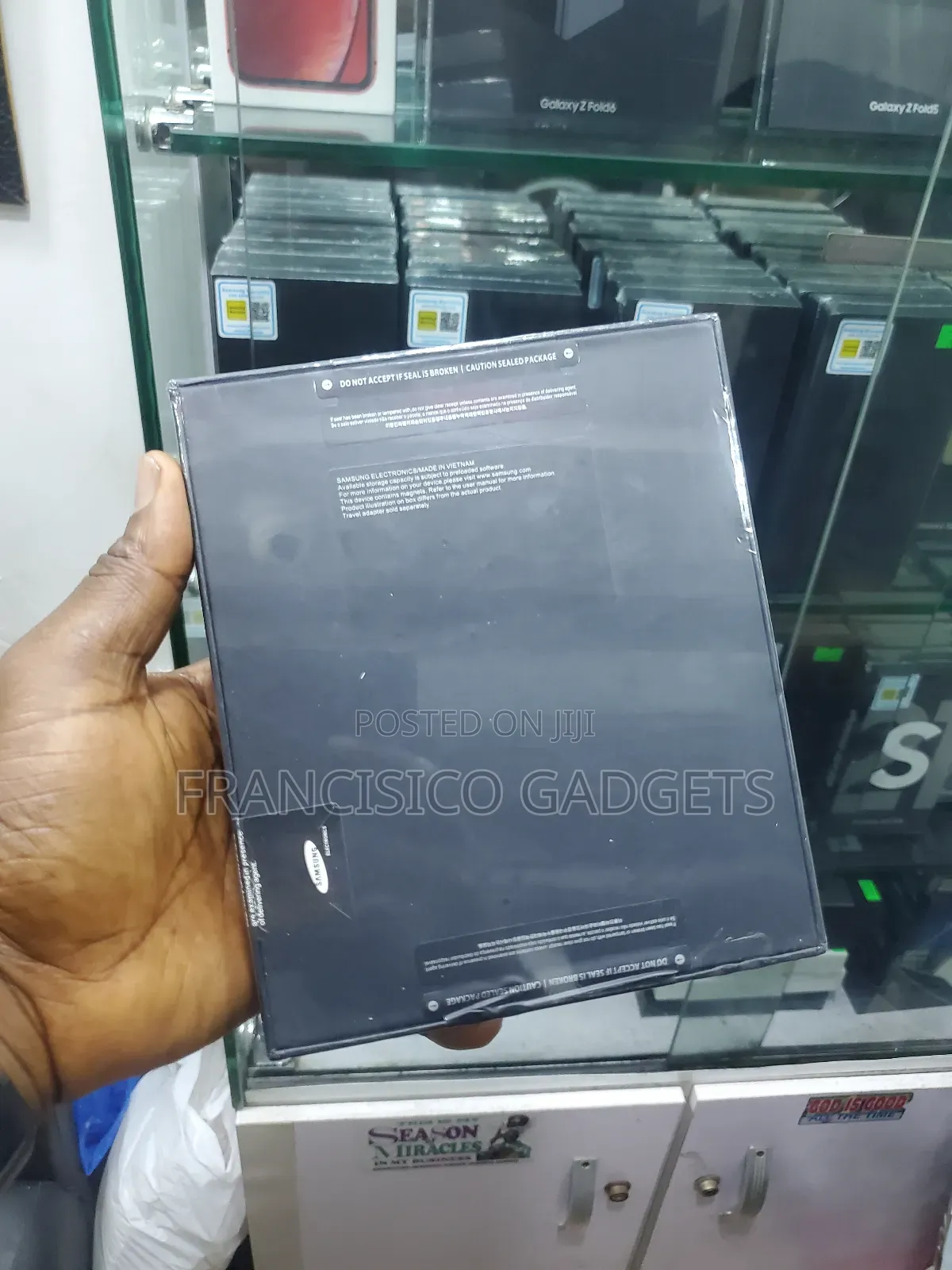 New Samsung Galaxy Z Fold3 5G 256 GB Black