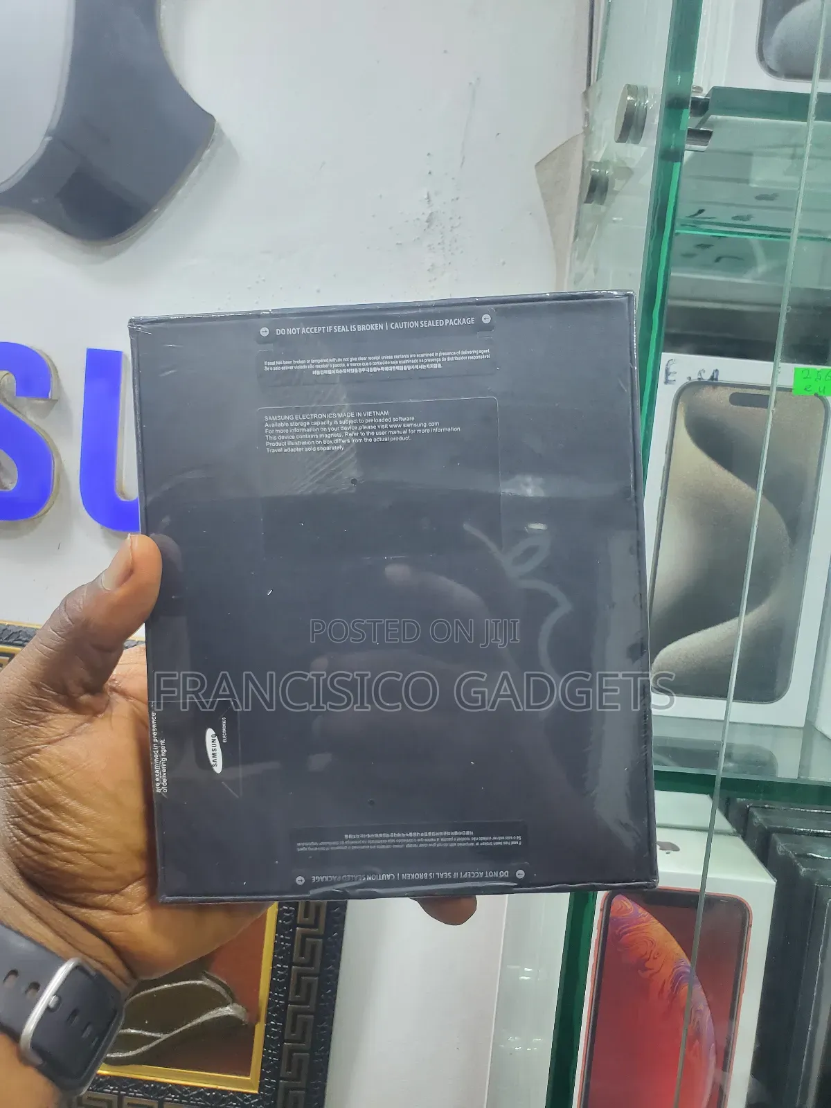 New Samsung Galaxy Fold 5G 512 GB Black