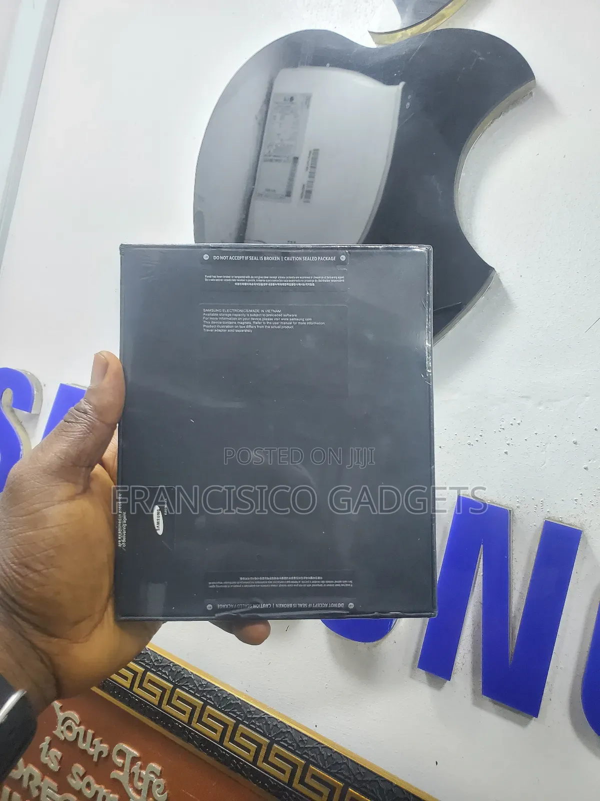 New Samsung Galaxy Fold 5G 512 GB Blue
