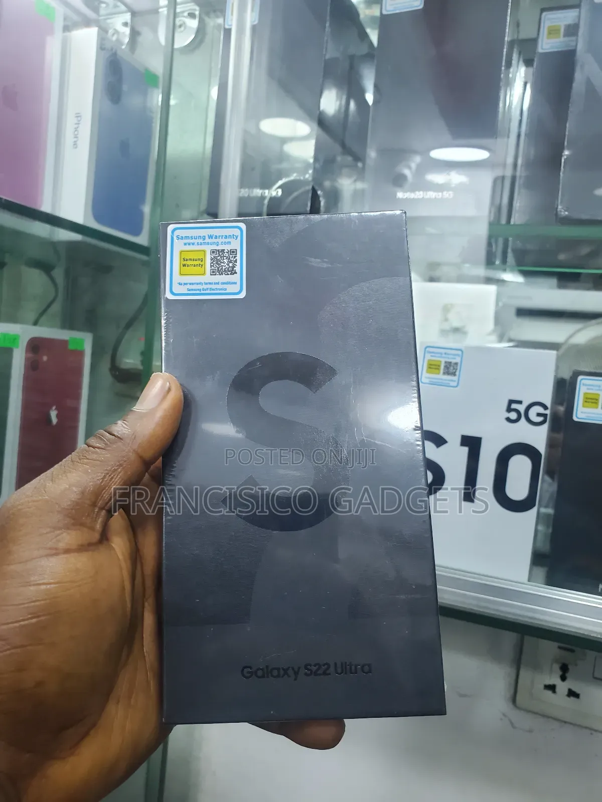 New Samsung Galaxy S22 Ultra 5G 128 GB Black