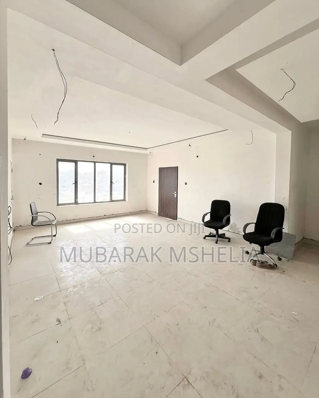 3bdrm Block of Flats in Idu Industrial for sale