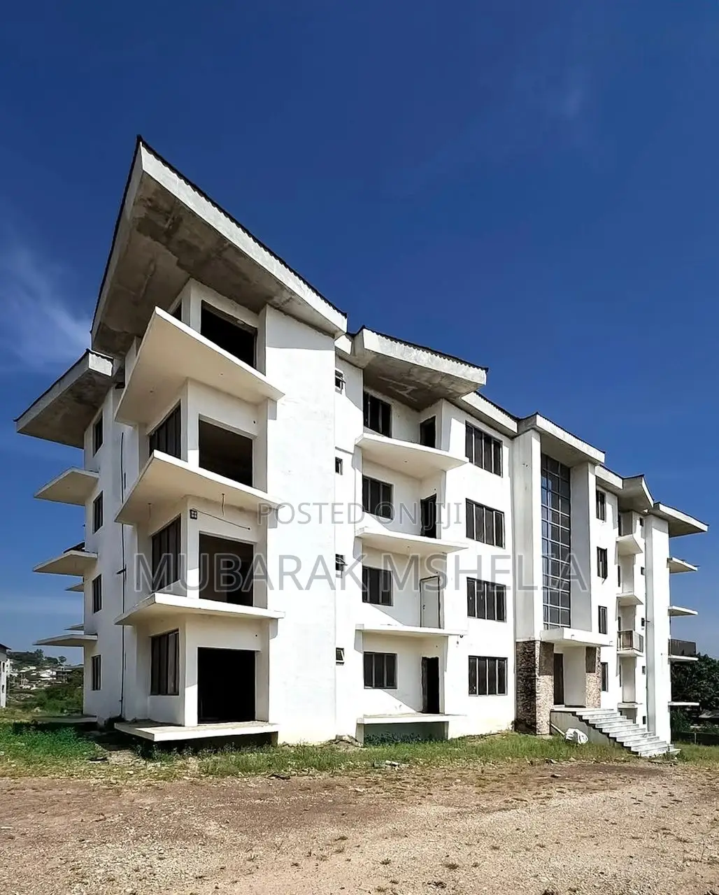 3bdrm Block of Flats in Idu Industrial for sale
