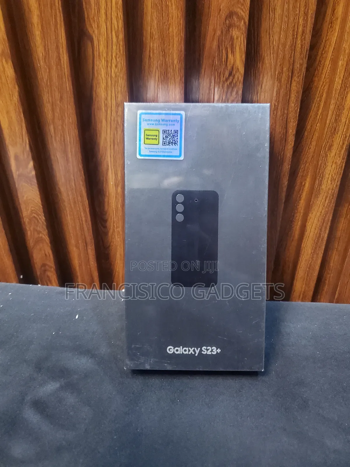 New Samsung Galaxy S23+ 256 GB Orange