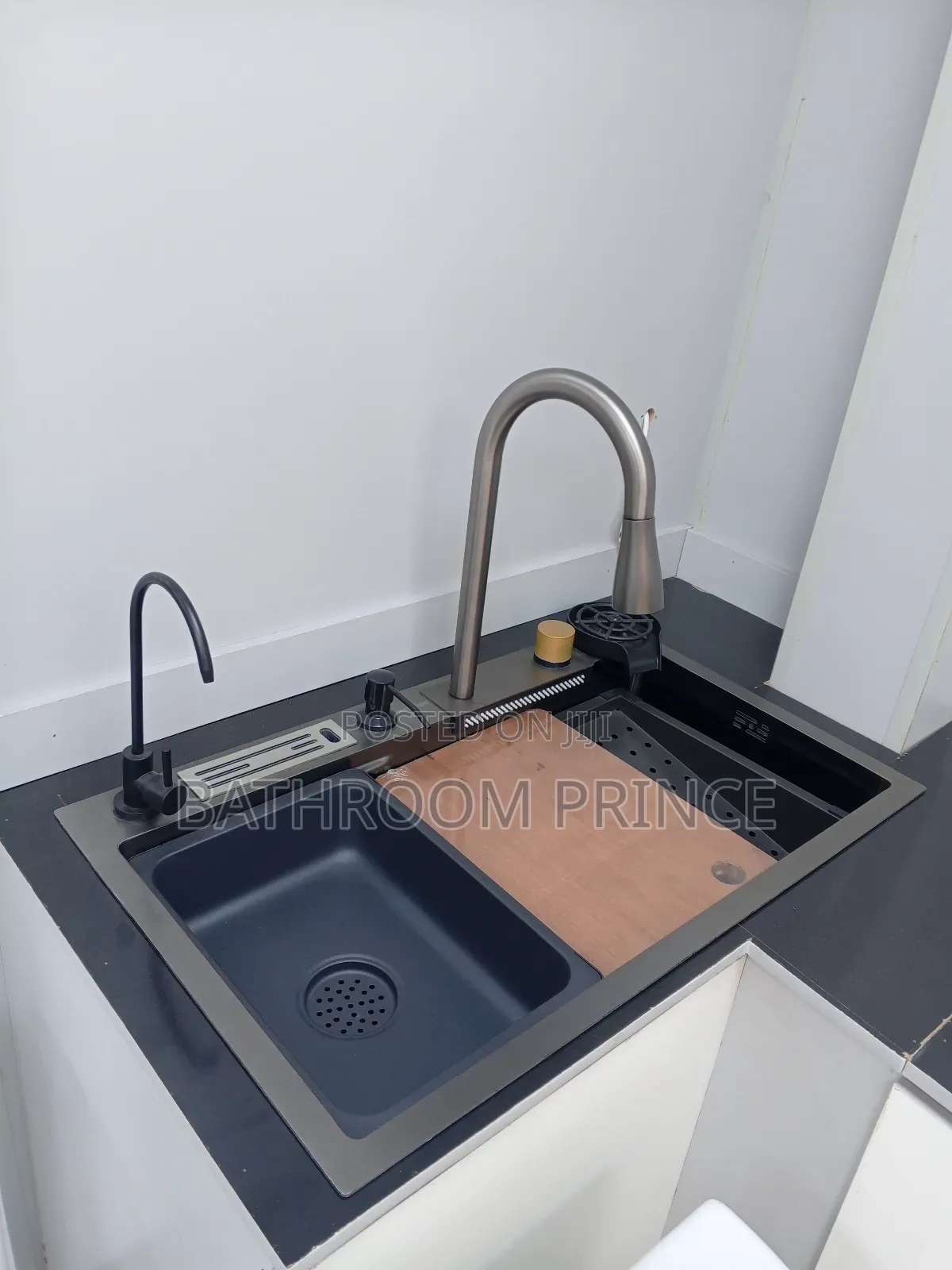 Unique Luxury Complete Kitchen Sink