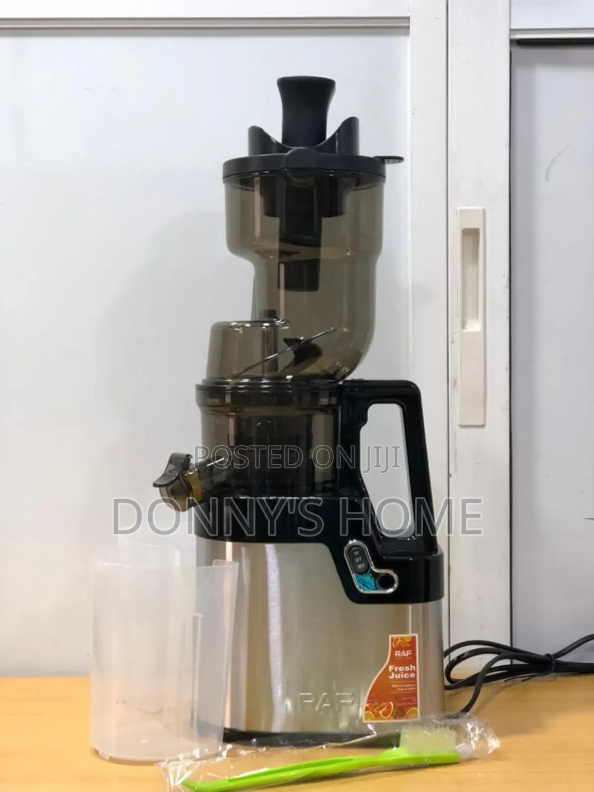 Raf Slow Juicer R.2702