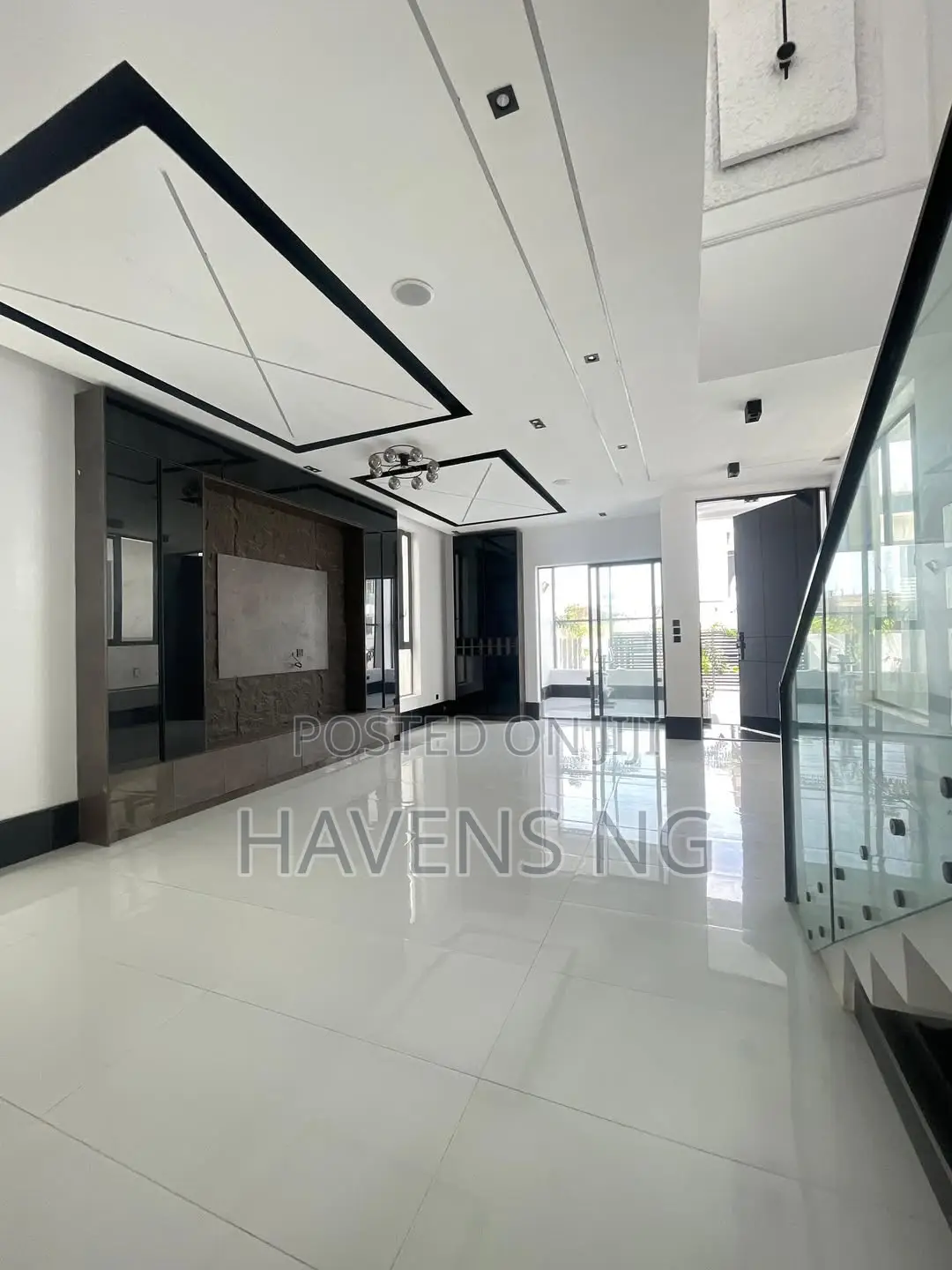 5bdrm Duplex in Abraham Adesanya Estate for sale