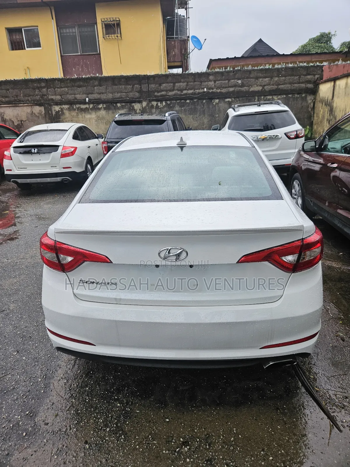 Hyundai Sonata SE 4dr Sedan (2.4L 4cyl 6A) 2015 White
