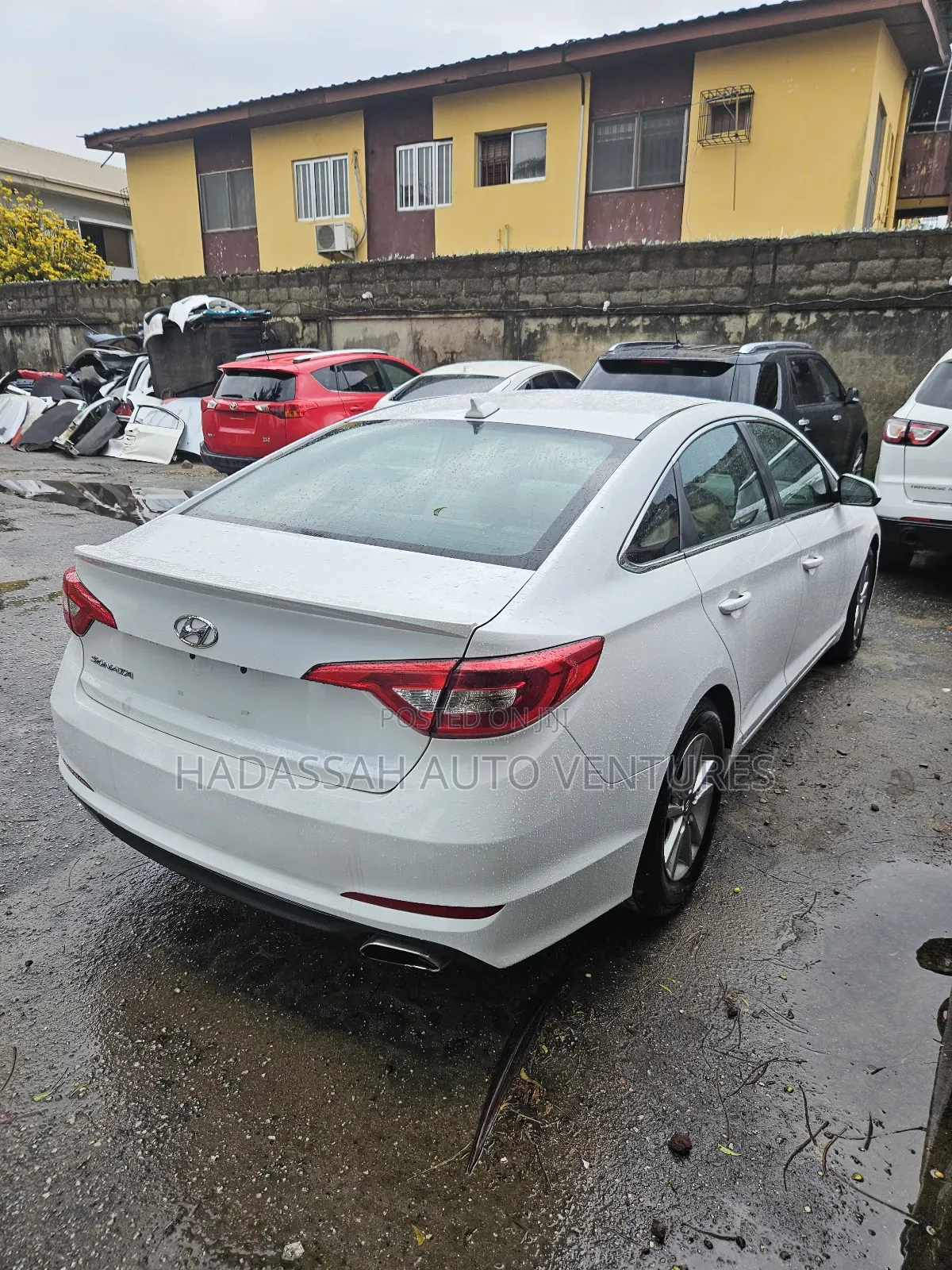 Hyundai Sonata SE 4dr Sedan (2.4L 4cyl 6A) 2015 White