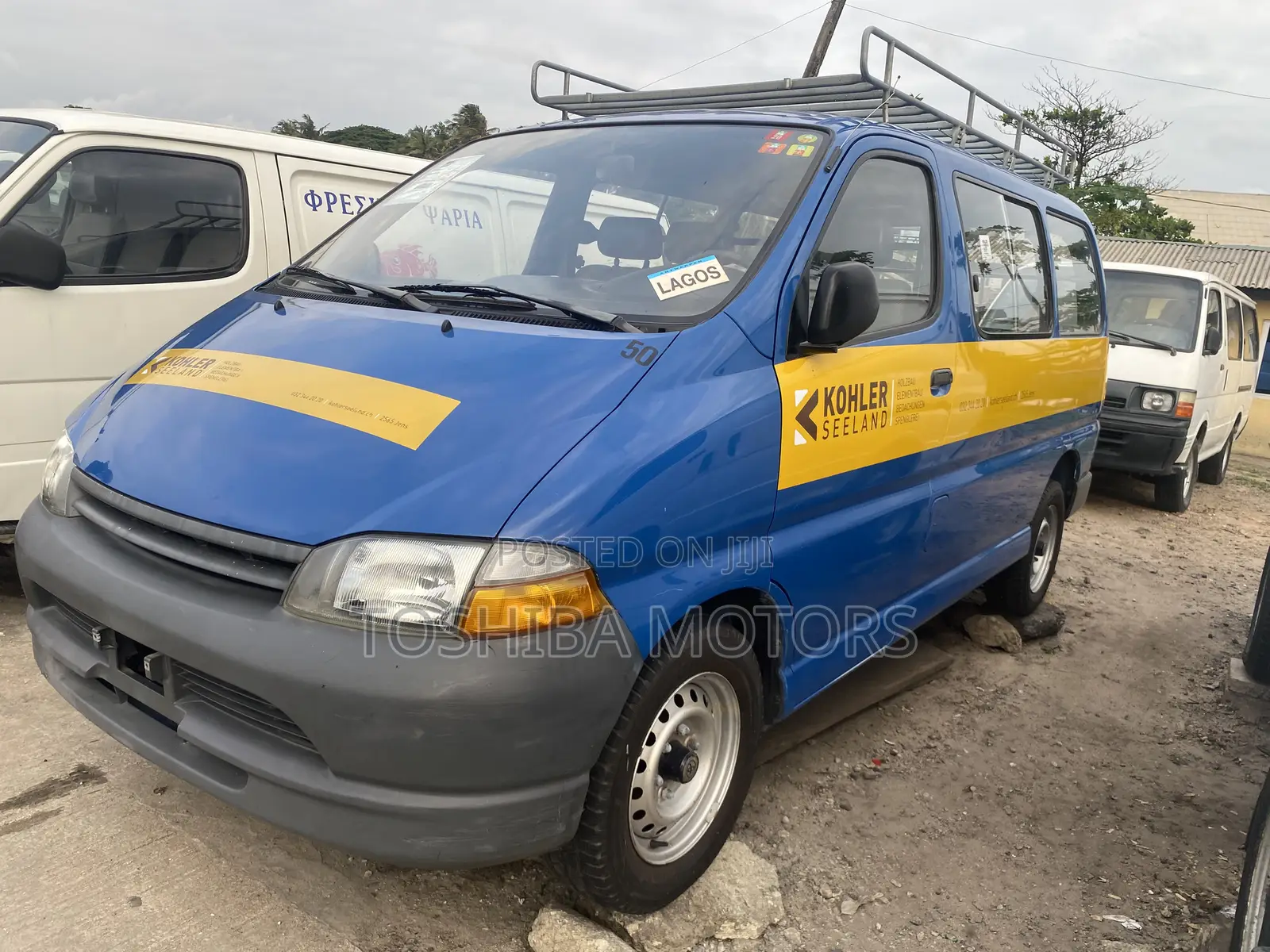 Toyota HiAce 2004 Blue