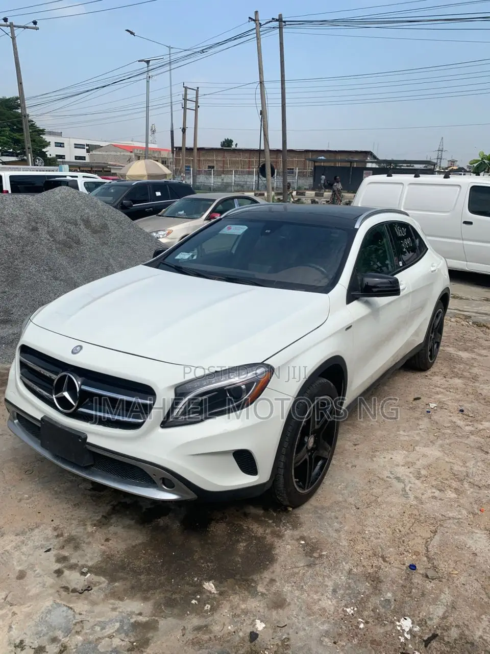 Mercedes-Benz GLA 250 2016 White