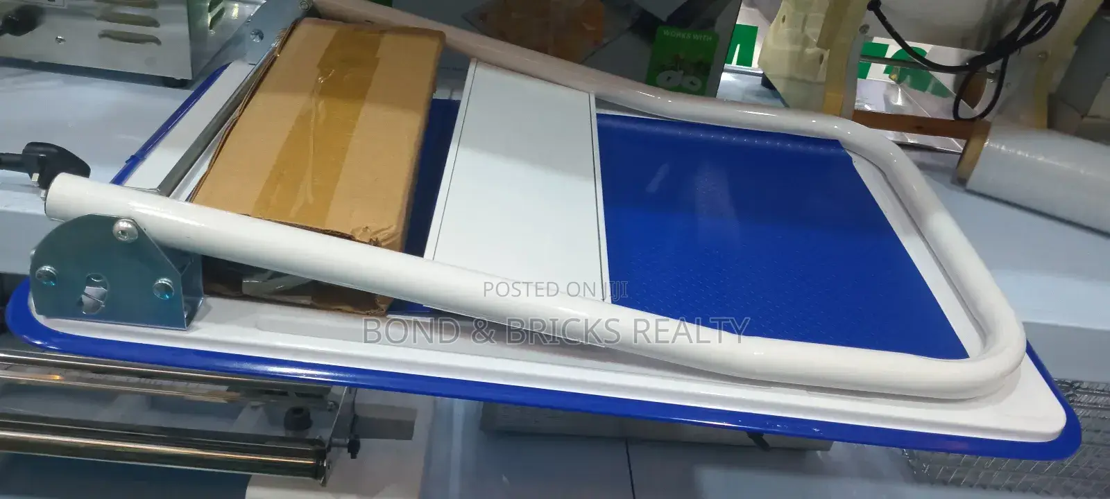 Quality Plastic Pallet Truck
