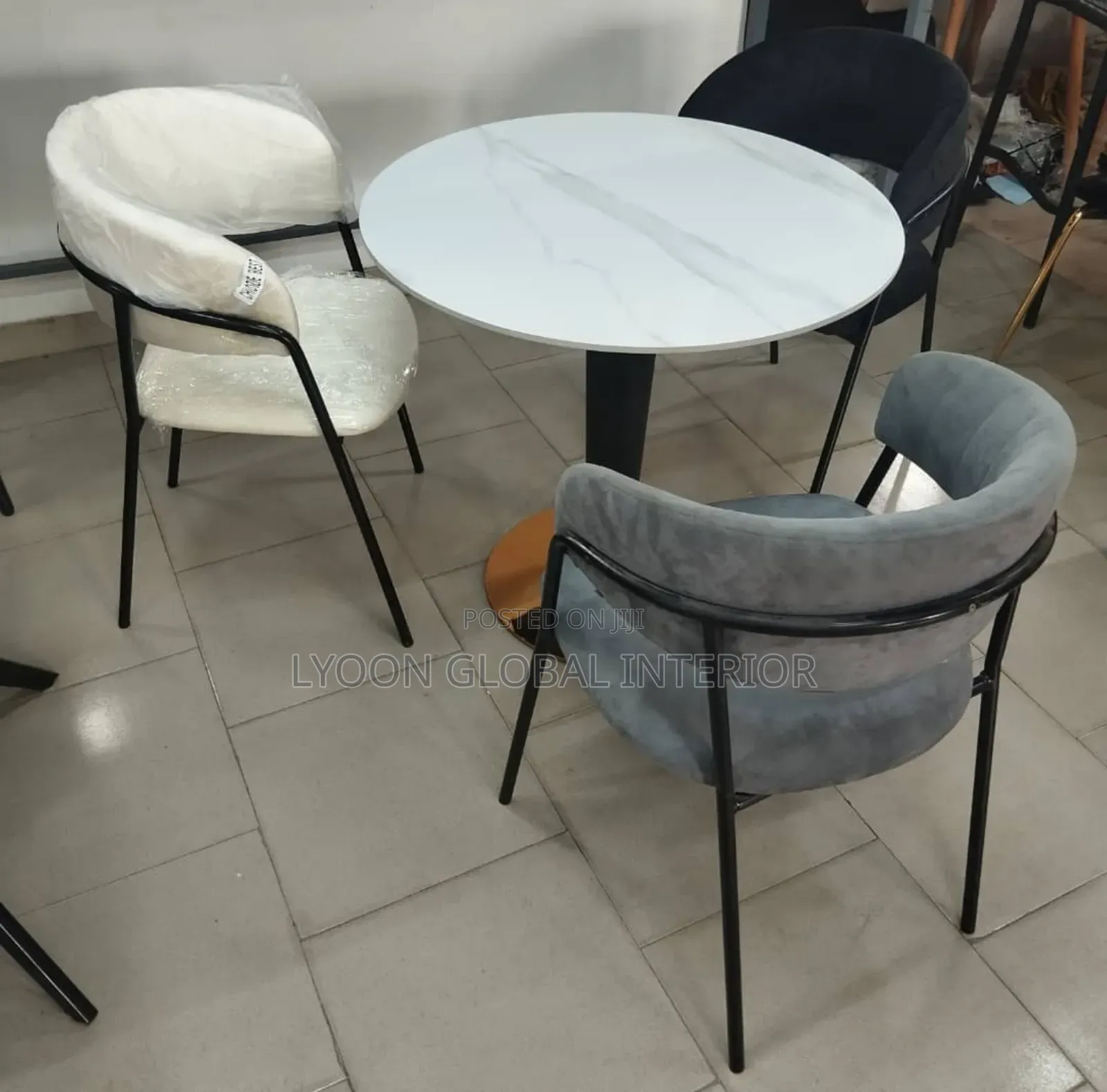 Mable Top Round Dining Set With 3 Chairs