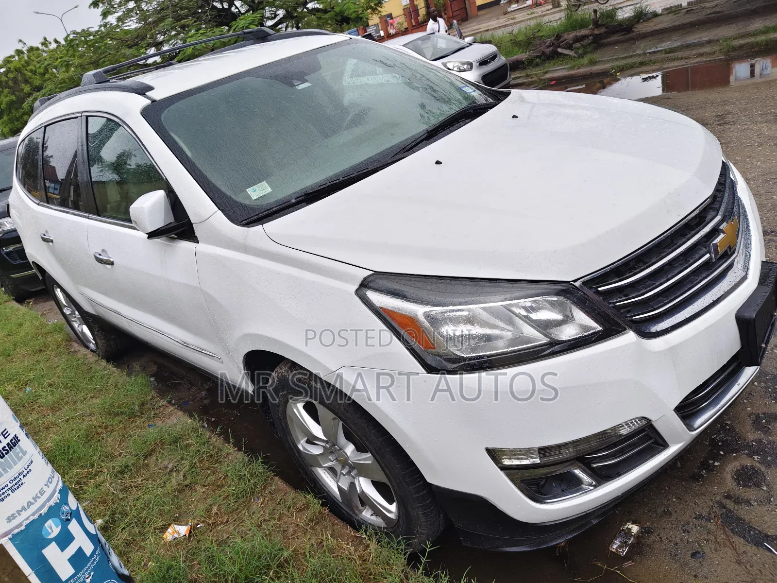Chevrolet Traverse 2017 White