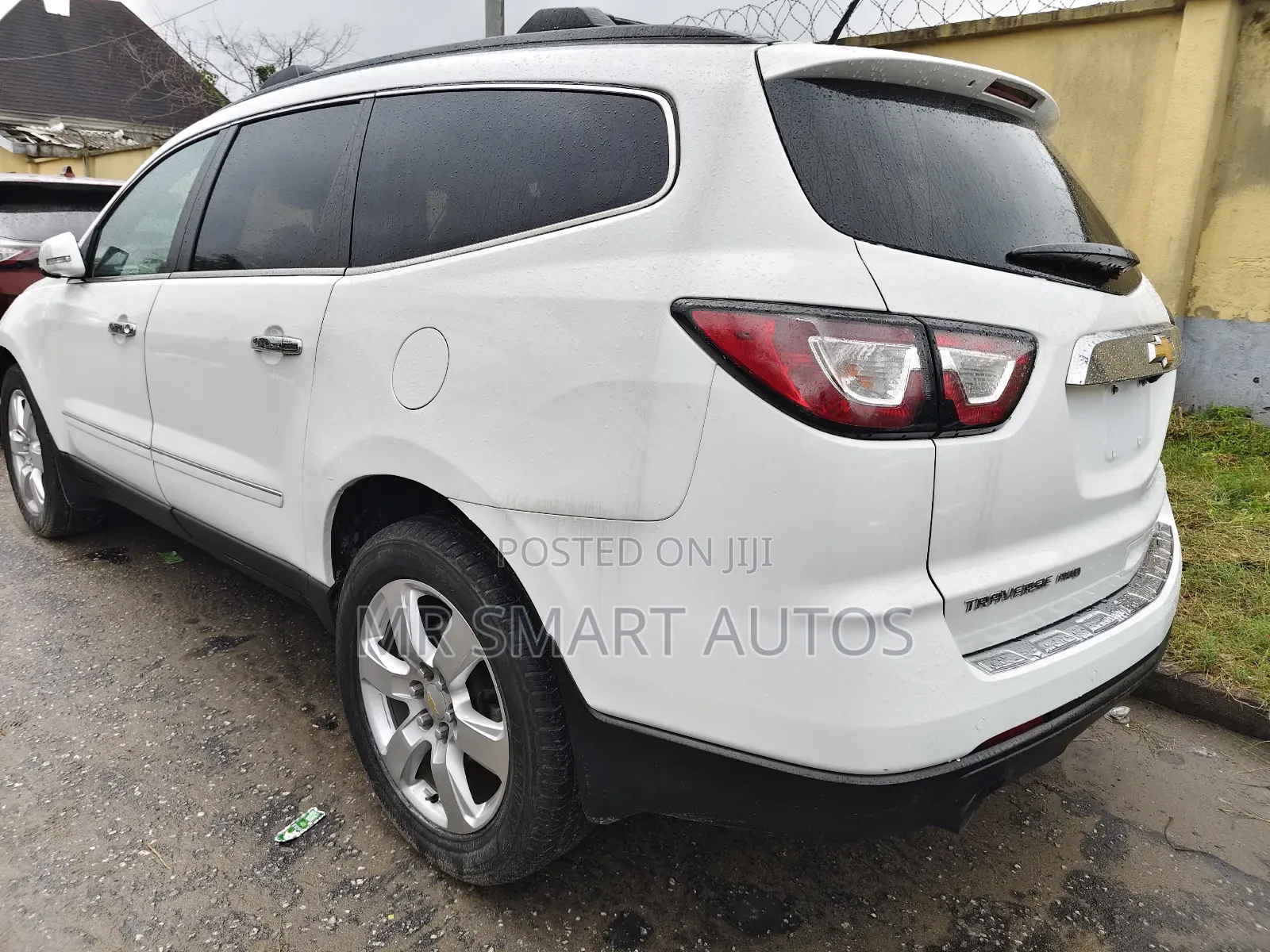 Chevrolet Traverse 2017 White