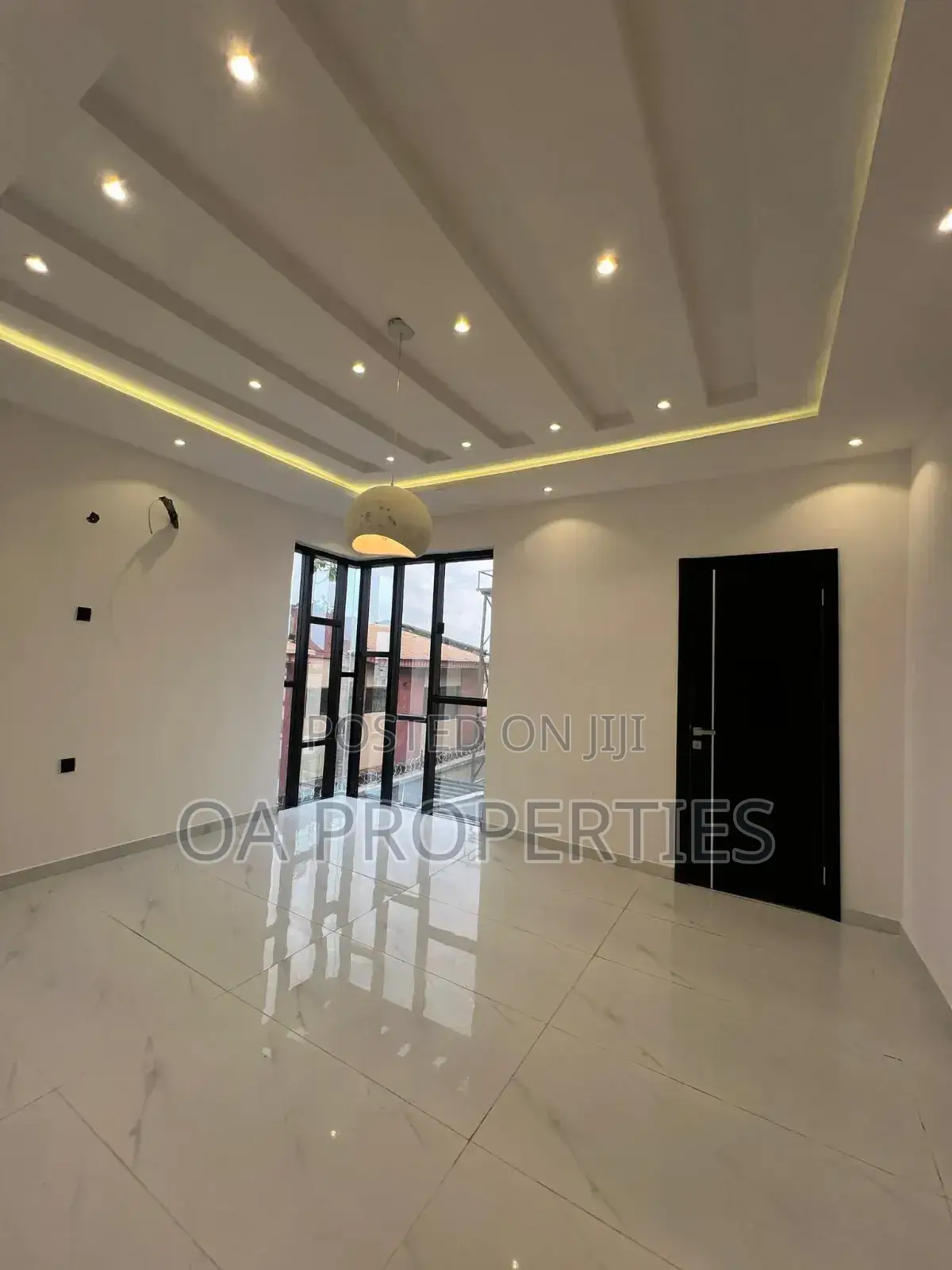 5bdrm Duplex in Aare, Oluyole for sale