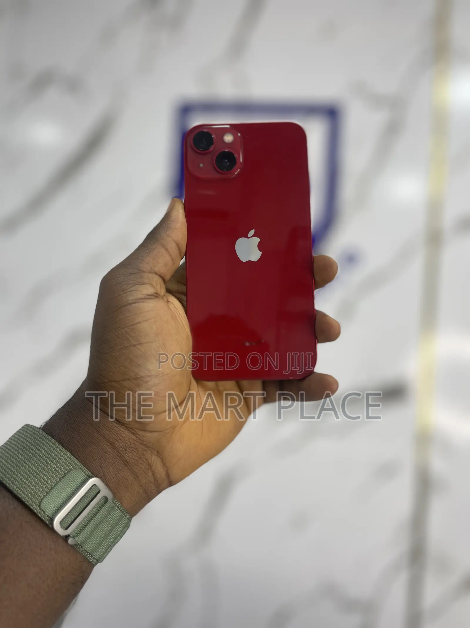 Apple iPhone 13 128 GB Red