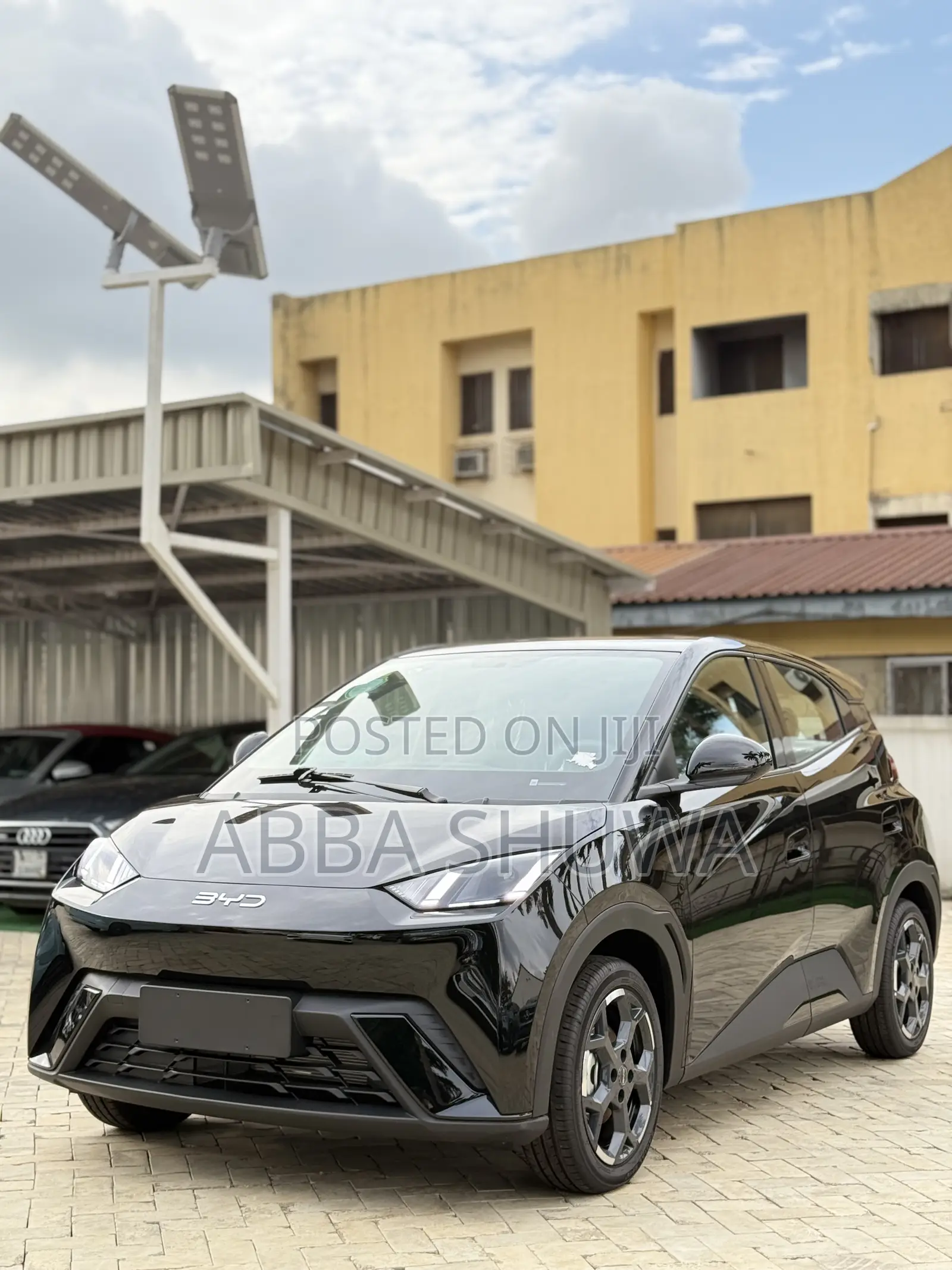 New BYD E2 43 kWh 94 hp FWD 2025 Black
