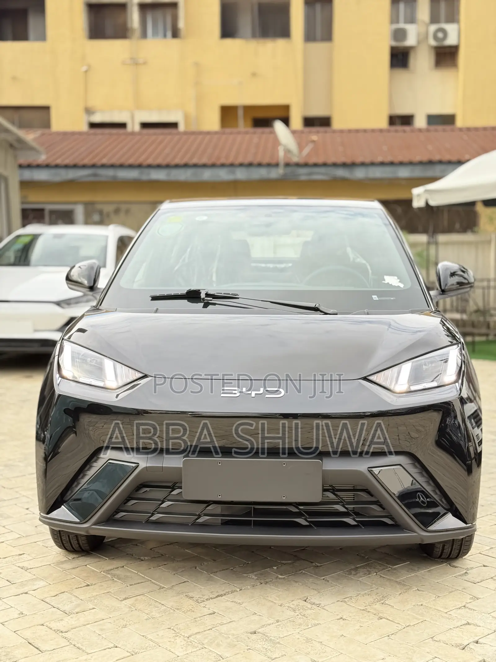 New BYD E2 43 kWh 94 hp FWD 2025 Black