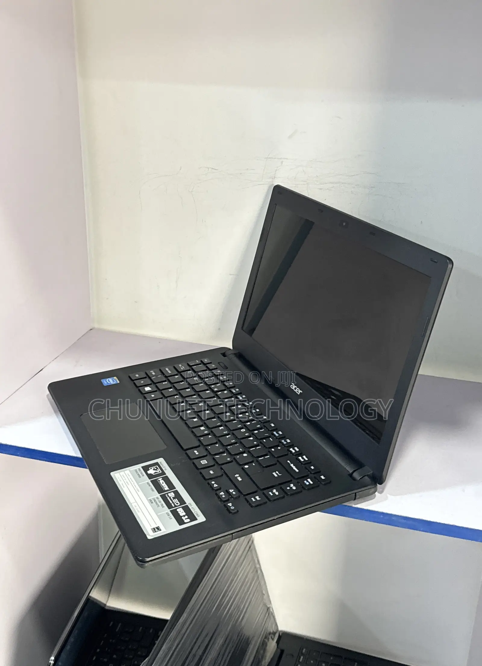 Laptop Acer Aspire ES1-411 4GB Intel HDD 320GB