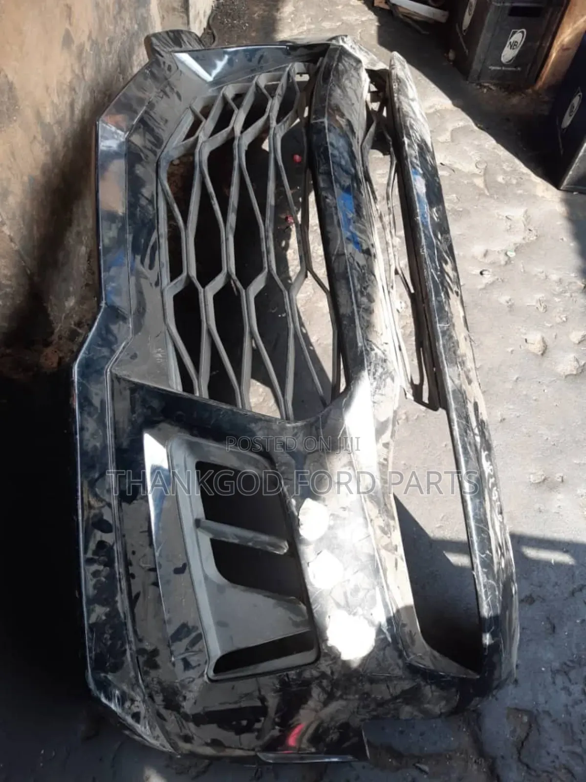 Front Bumper Chevrolet Camaro 2017/2018/2019 Model
