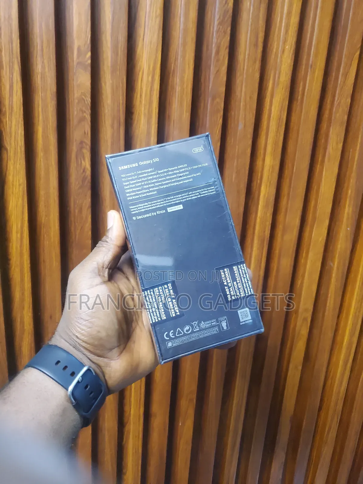 New Samsung Galaxy S10 128 GB Black
