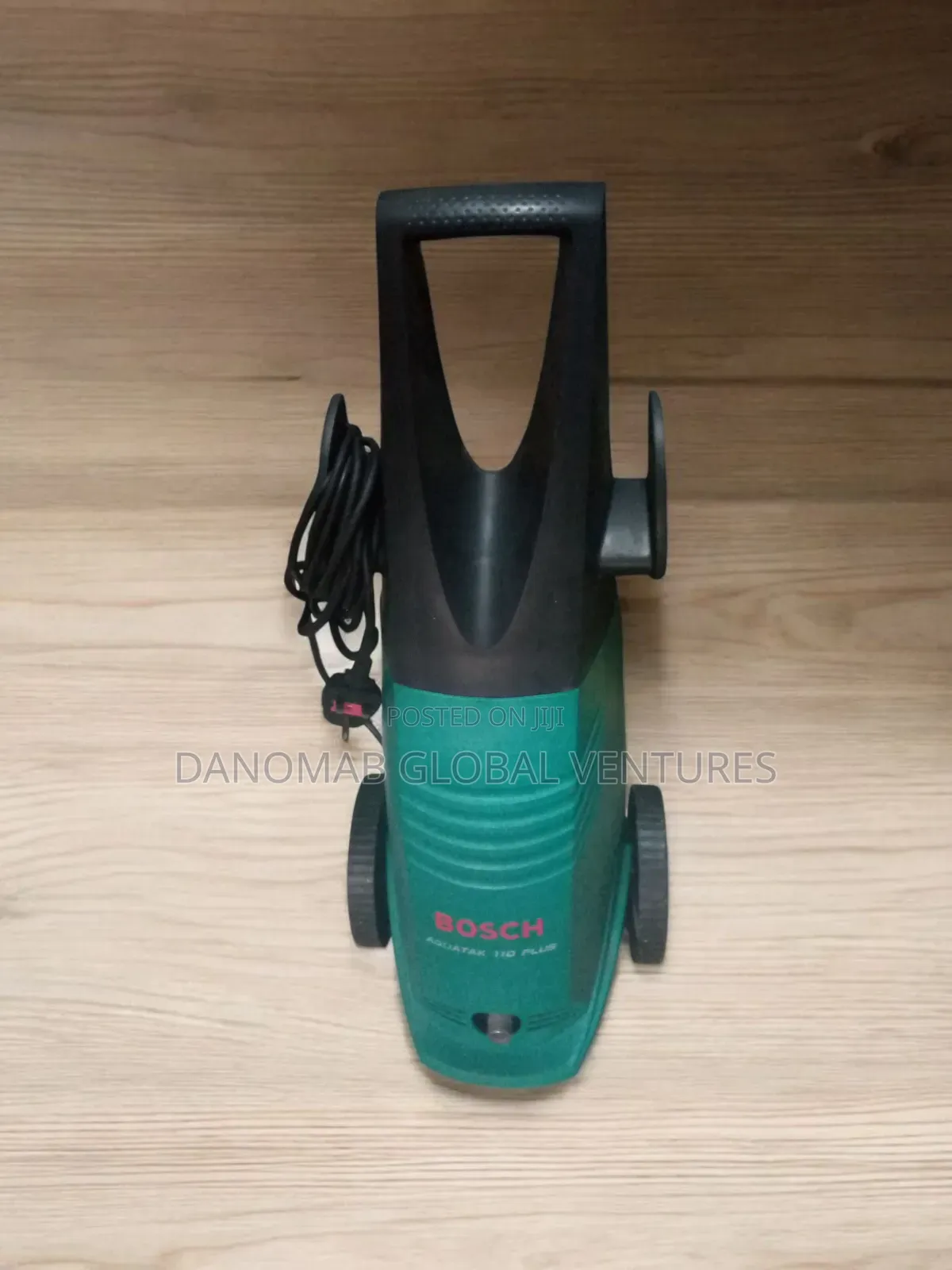 Bosch Aquatak 110 High Pressure Washer With Soap Container