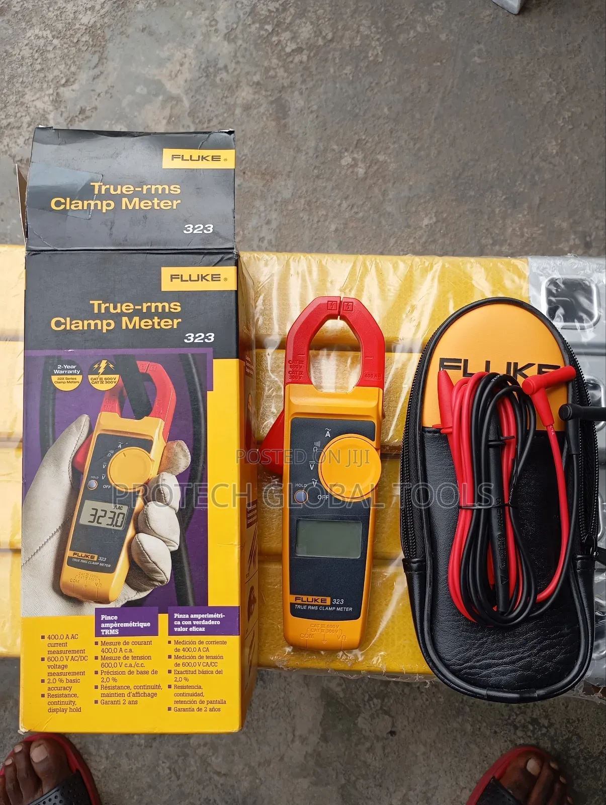 Fluke 323 True RMS Arms Clamp Meter