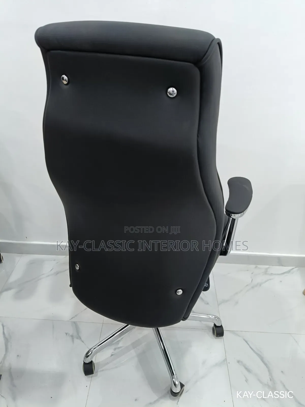Executive Chair, Lumber Support Back
