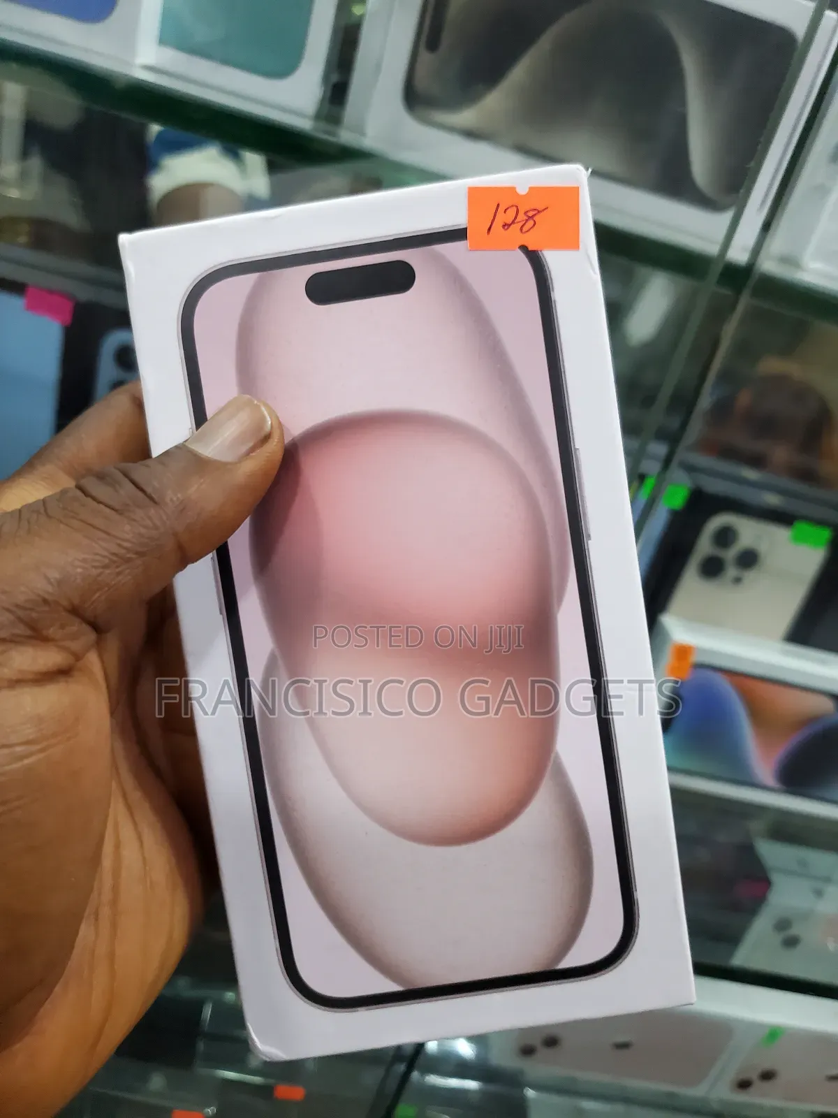 New Apple iPhone 15 128 GB Pink