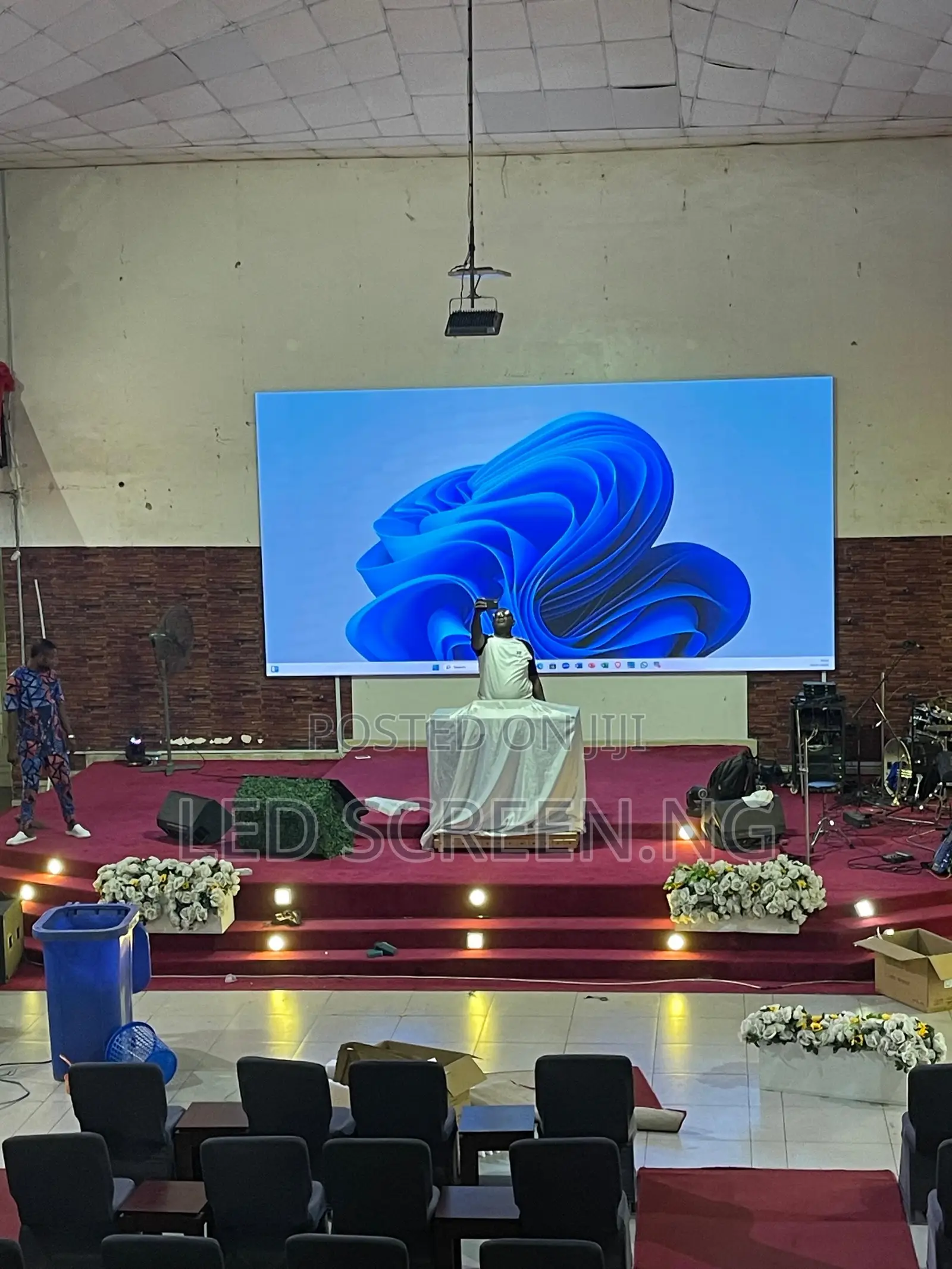 Indoor Church Screen