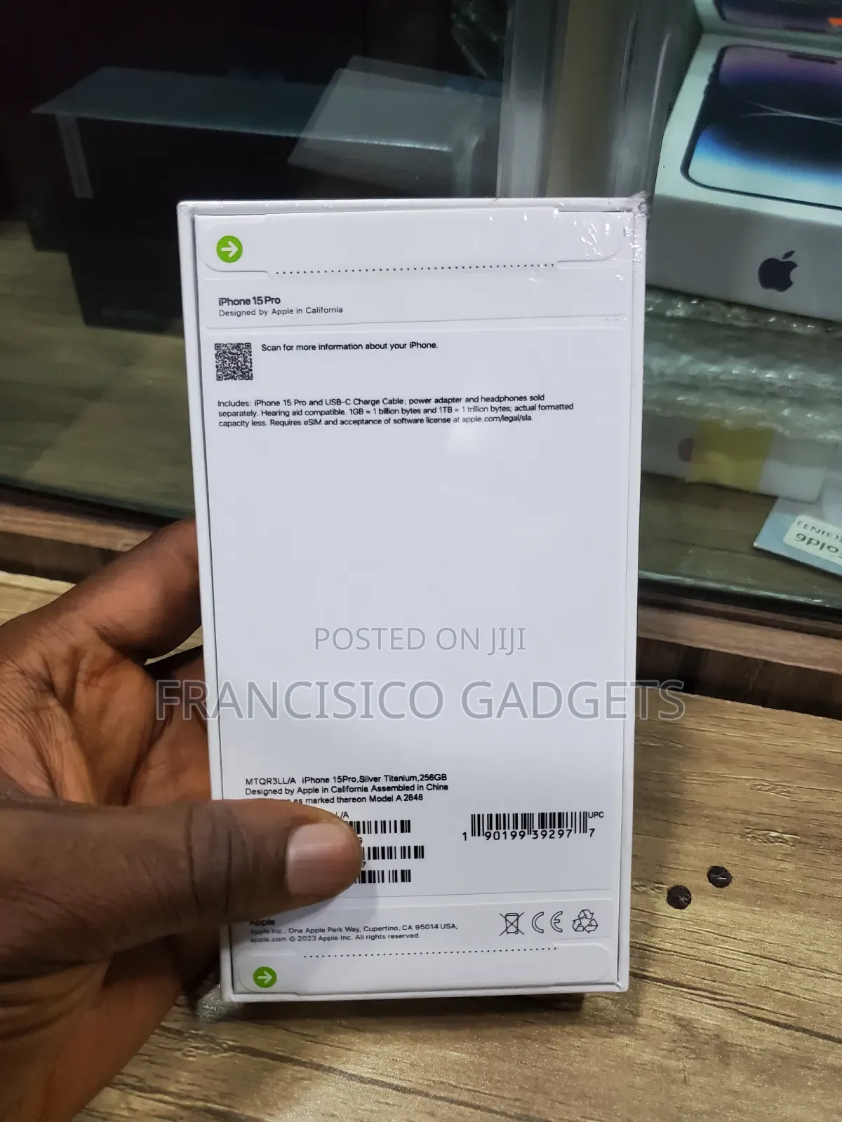 New Apple iPhone 15 Pro 256 GB Blue