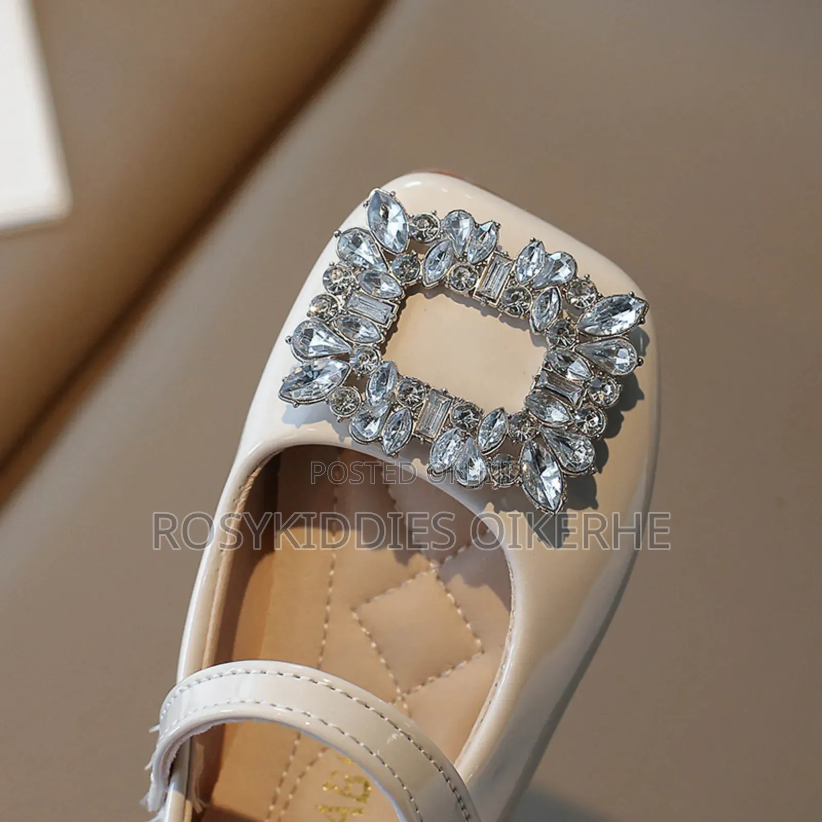 Baby Girl Nude Outing Cover Shoe