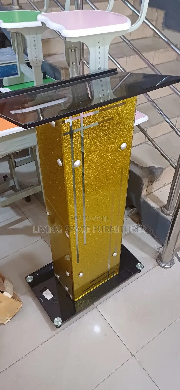 Luxury Glass Pulpit
