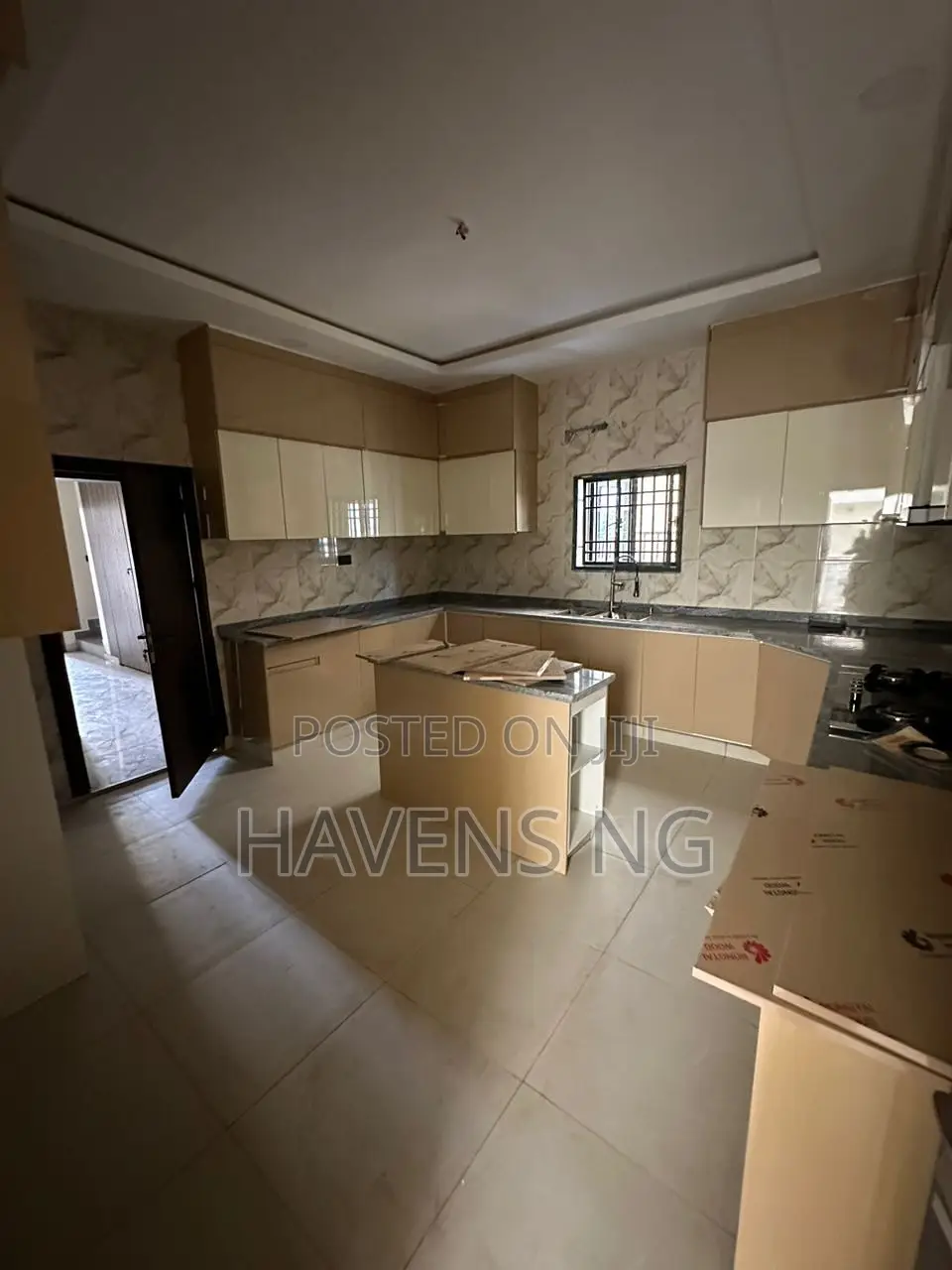 5bdrm Duplex in Life Camp for sale