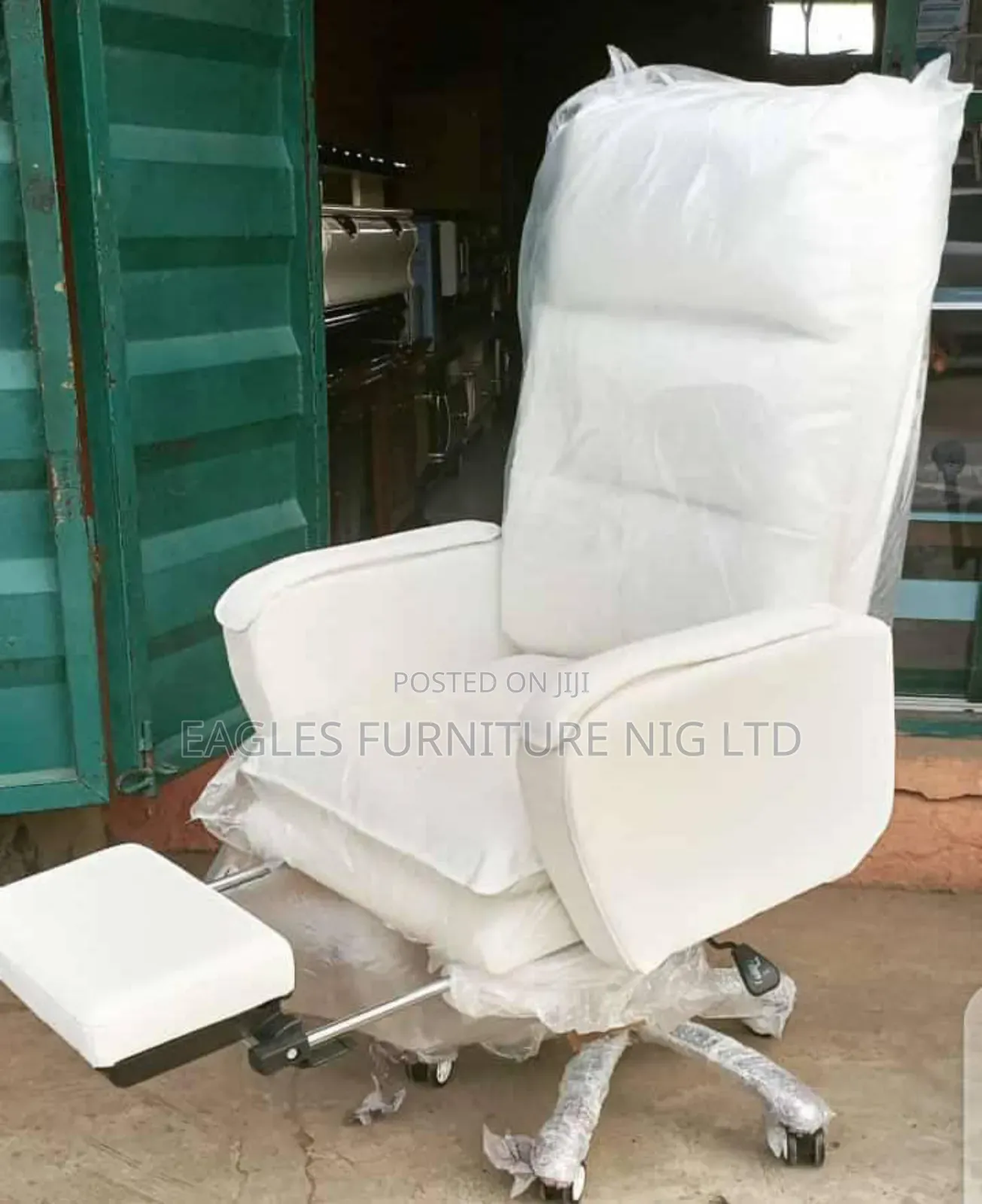 Ceo Executive Sofa Swivel Office Chair With Foot Rest