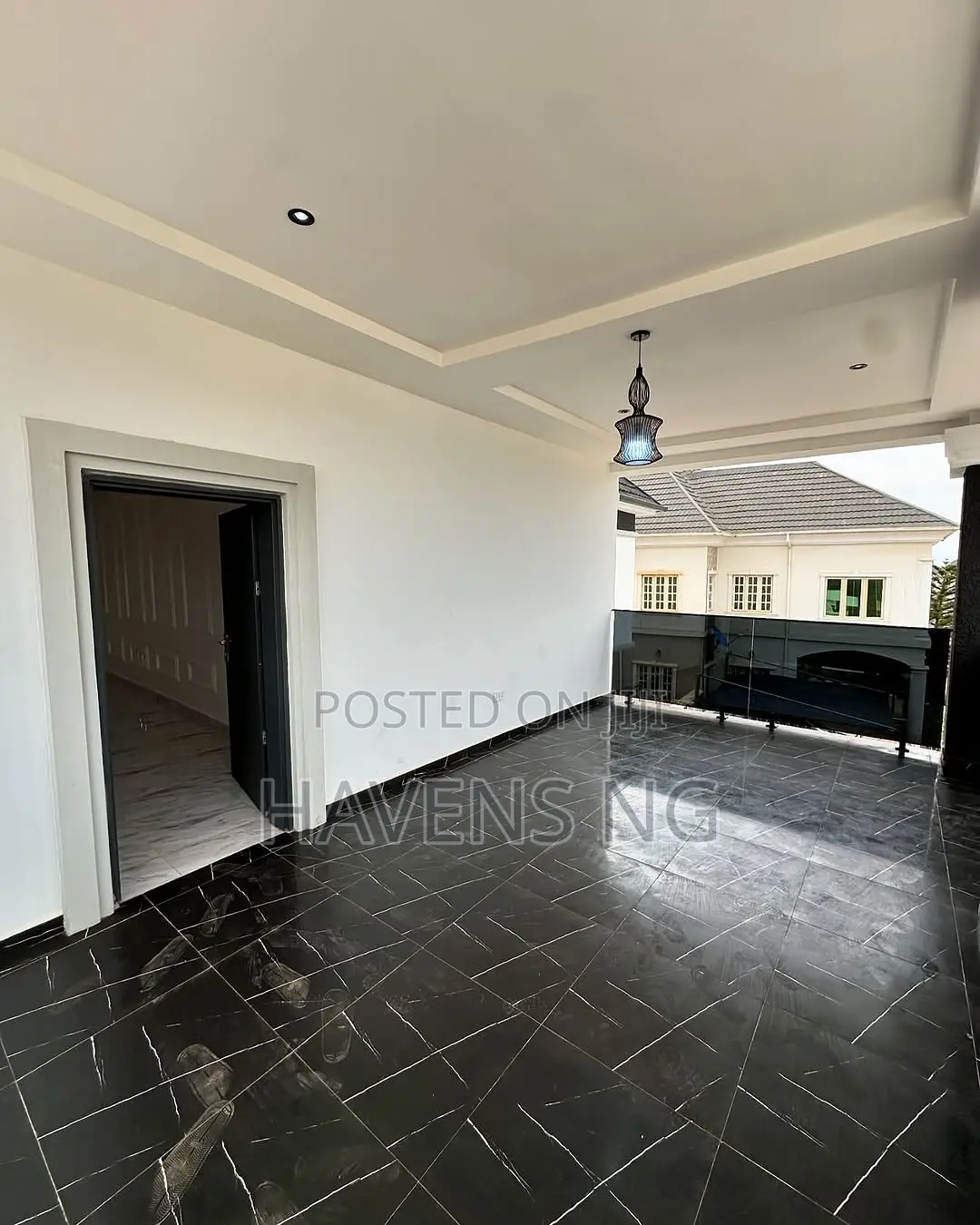 5bdrm Duplex in Galadimawa for sale