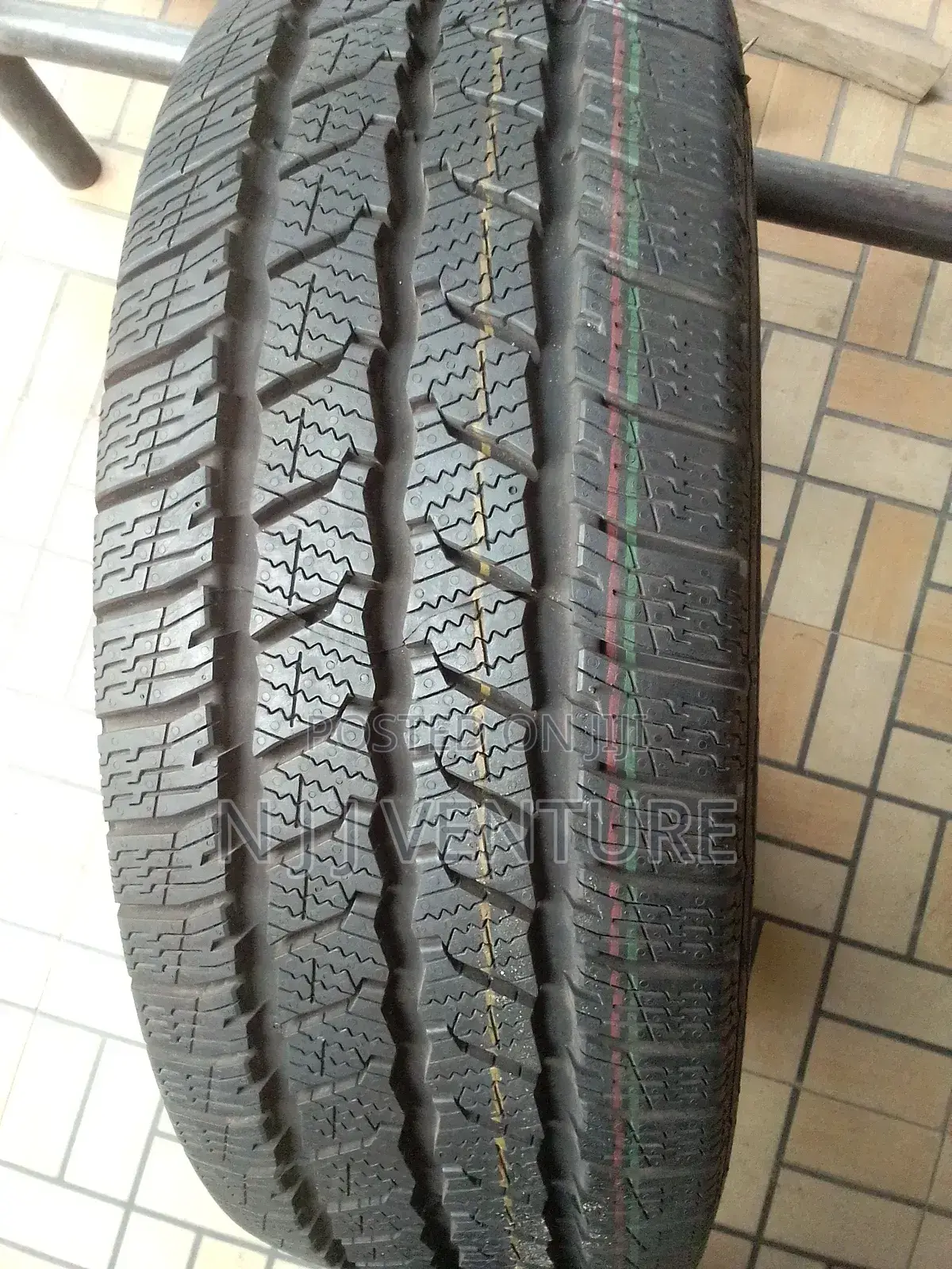215 60 R17 Continental Non China