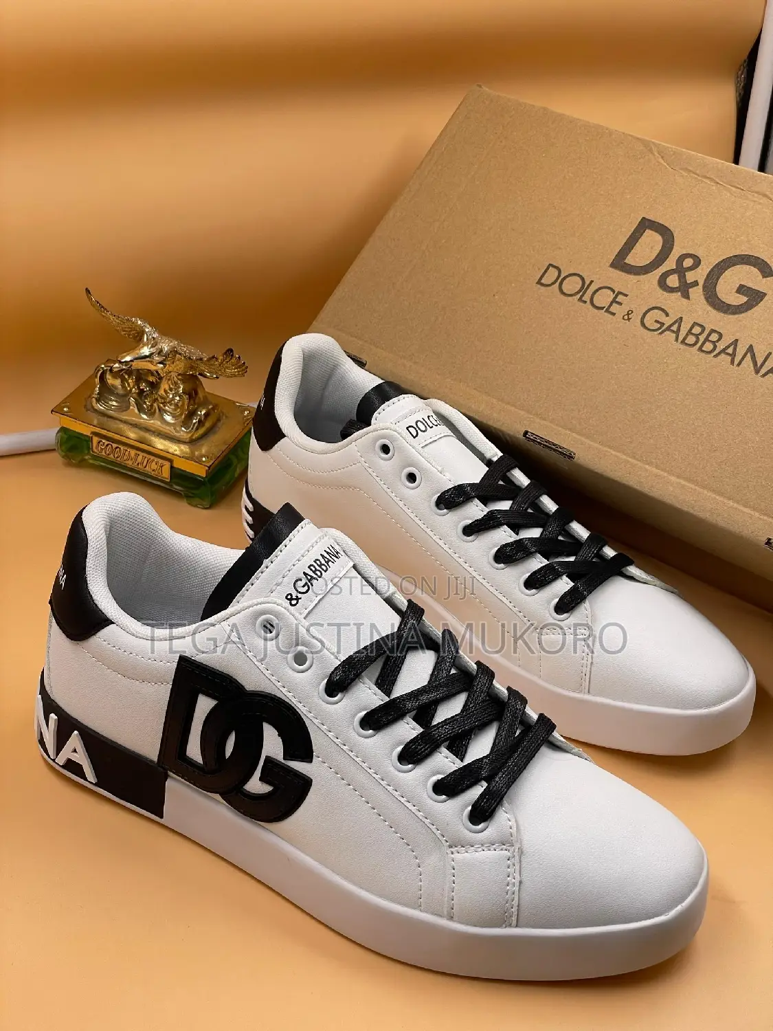 Latest Design Dolce and Gabbana Men's White Shoes