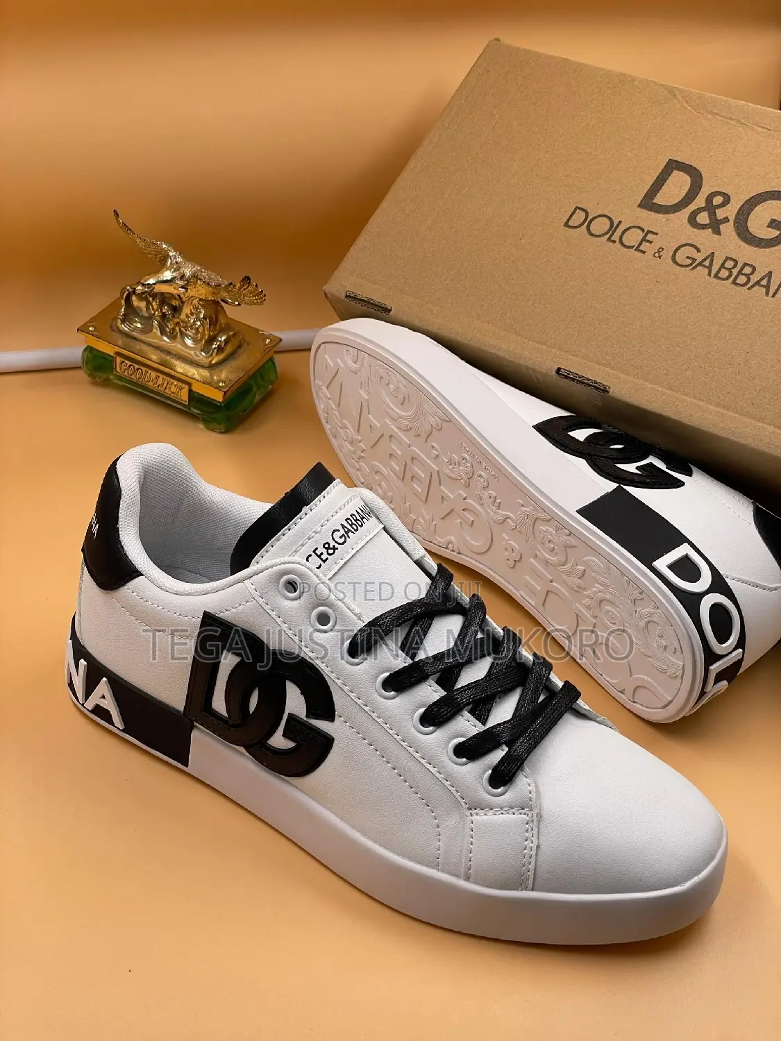 Latest Design Dolce and Gabbana Men's White Shoes