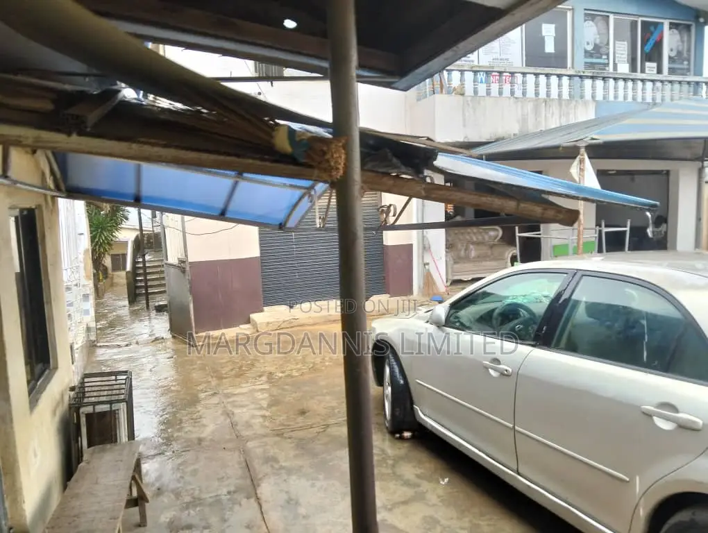 868 SQM Land for Sale, on Lagos Road, Ikorodu