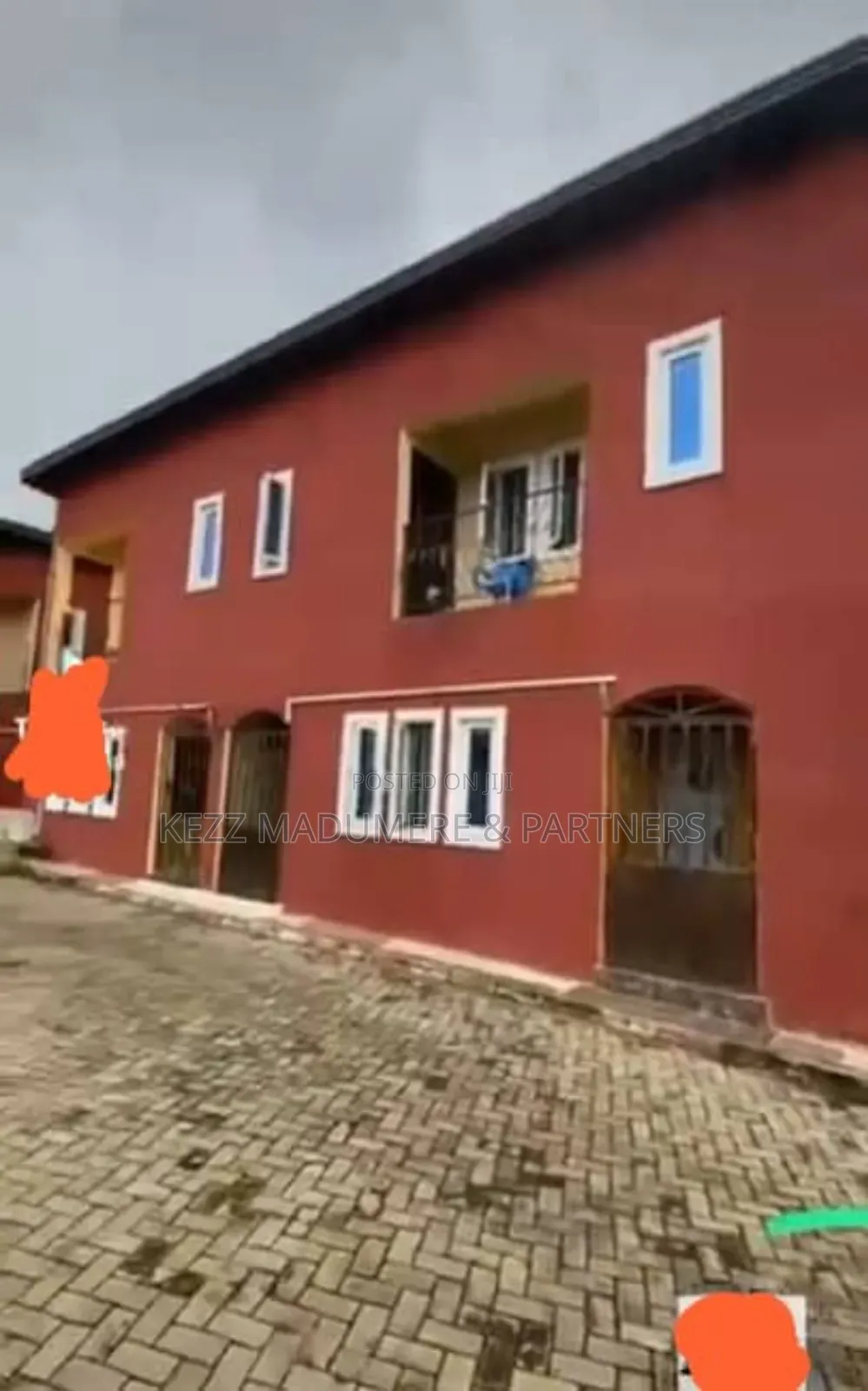 6bdrm Duplex in Choba , Port for sale