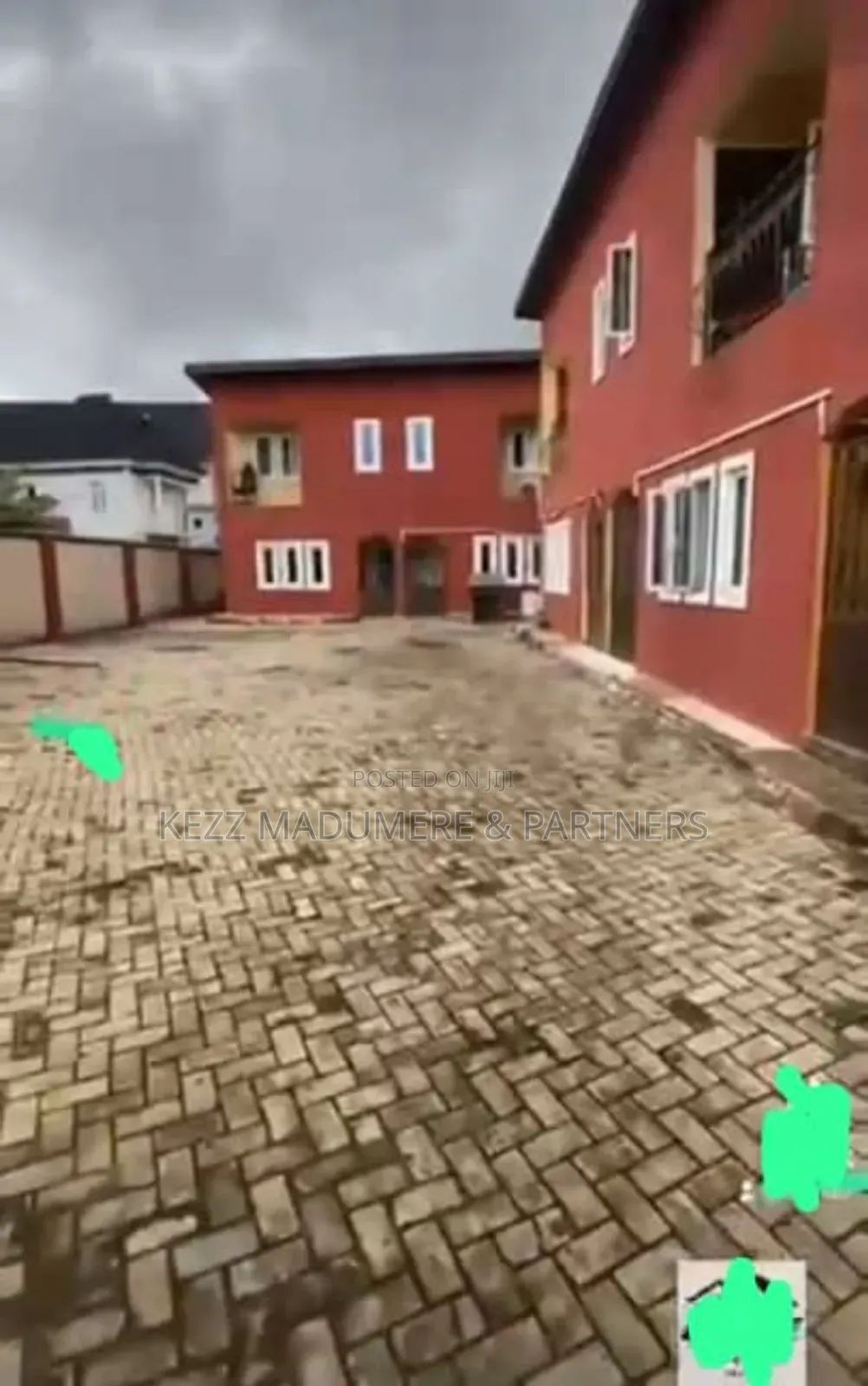 6bdrm Duplex in Choba , Port for sale