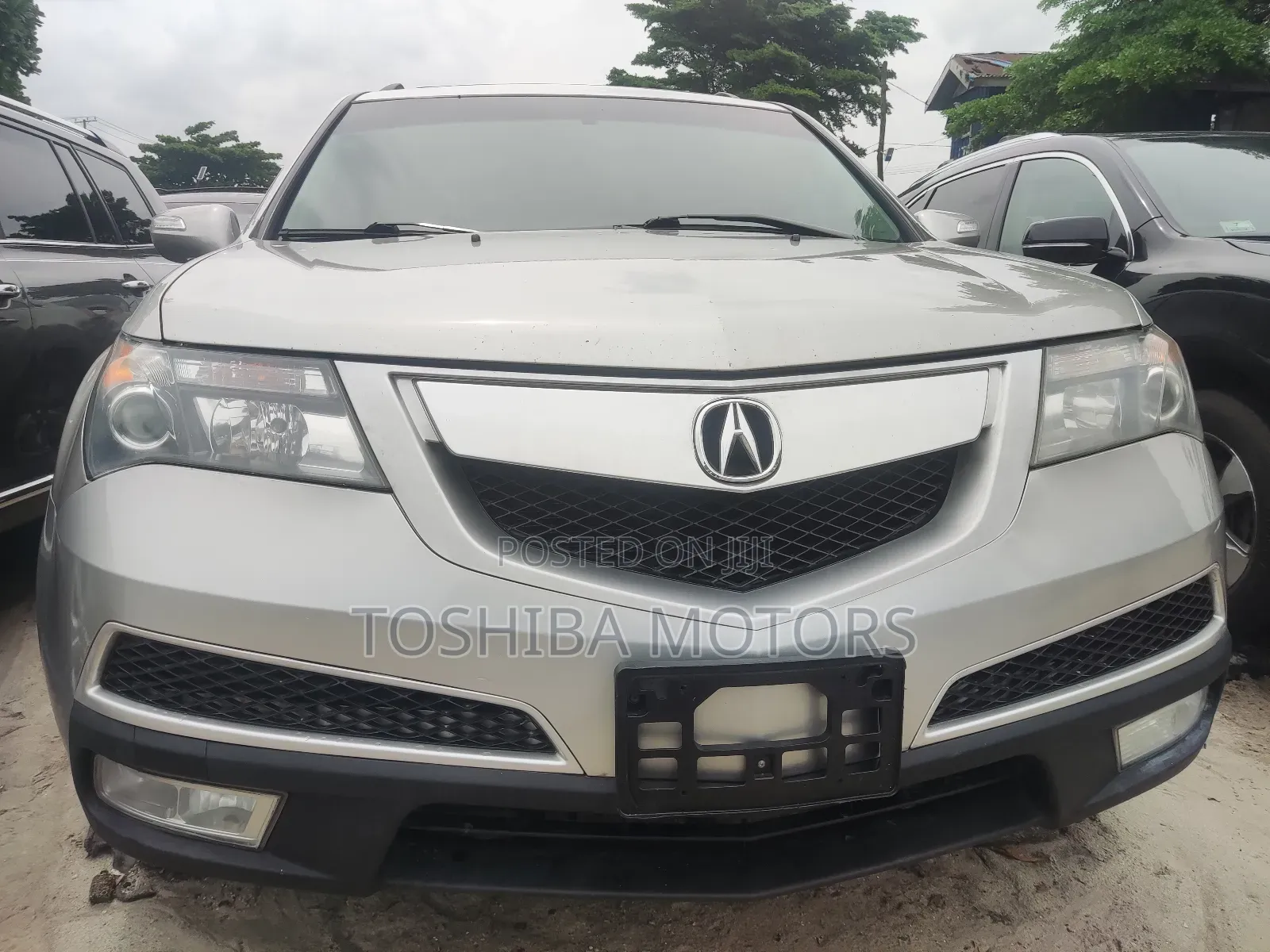 Acura MDX Technology Package SUV AWD (3.7L 6cyl 6A) 2011 Silver