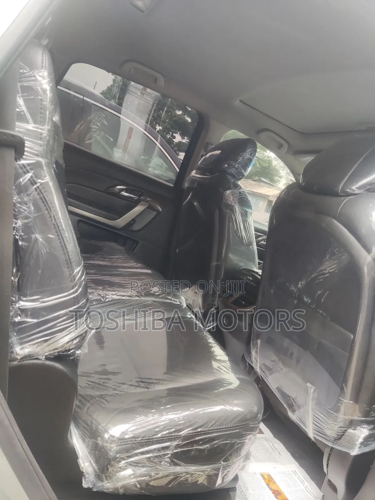 Acura MDX Technology Package SUV AWD (3.7L 6cyl 6A) 2011 Silver