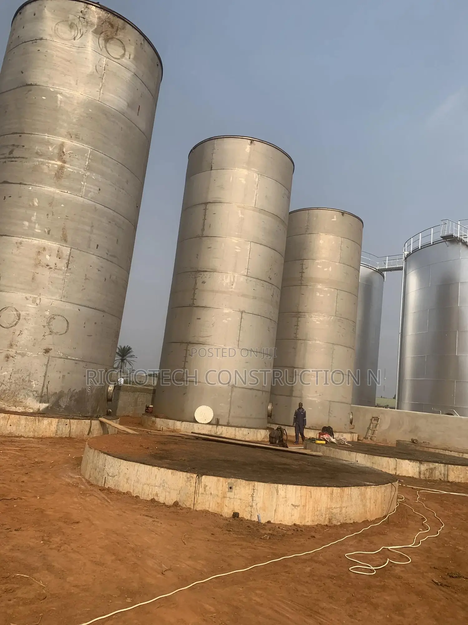 10,0000 Liters to 250,000 Storage Tank Building and Modifications