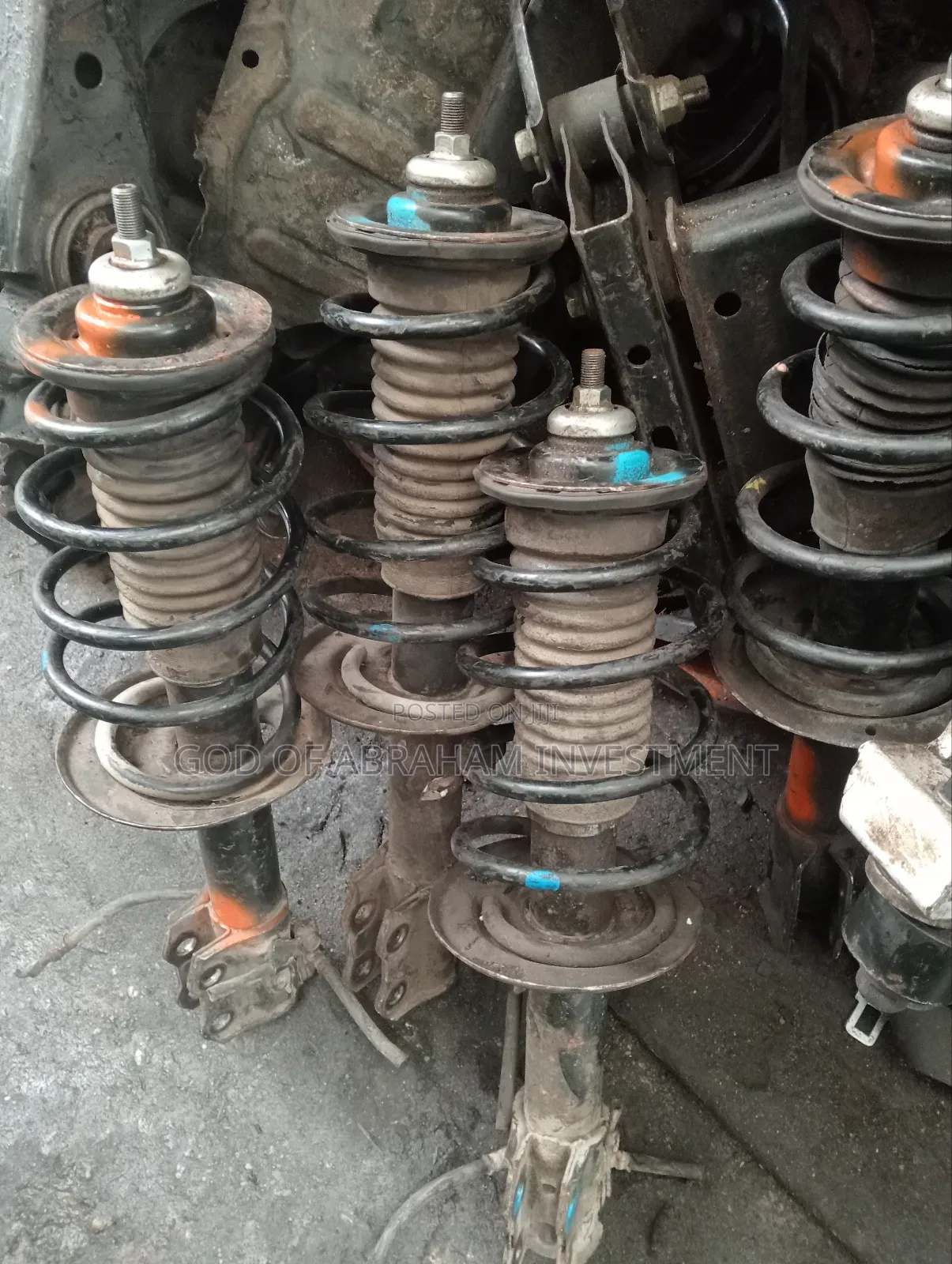 Toyota Yaris Front Shock Absorber 2008 Model