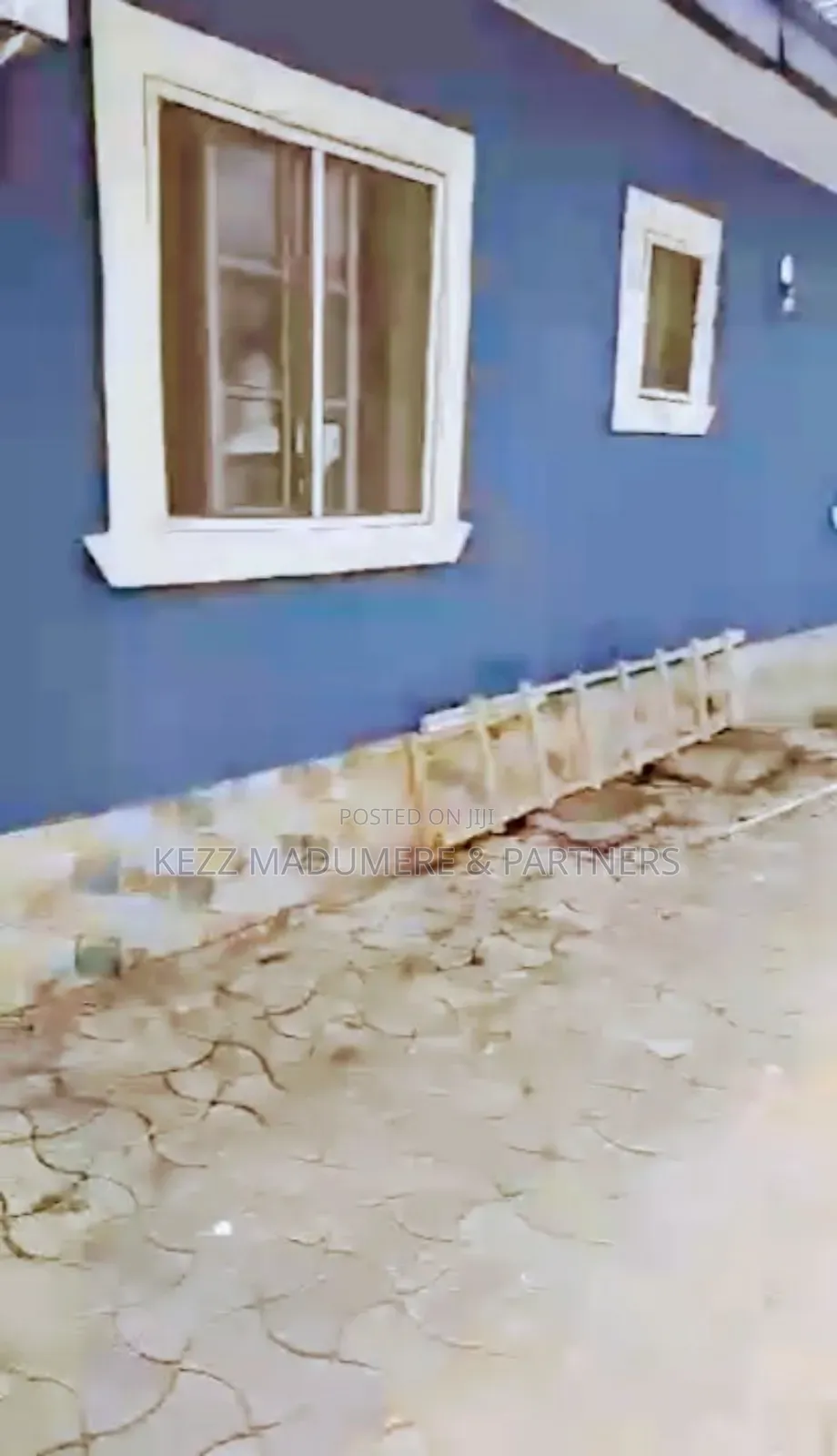 4bdrm Bungalow in Off Sars Road Port for sale