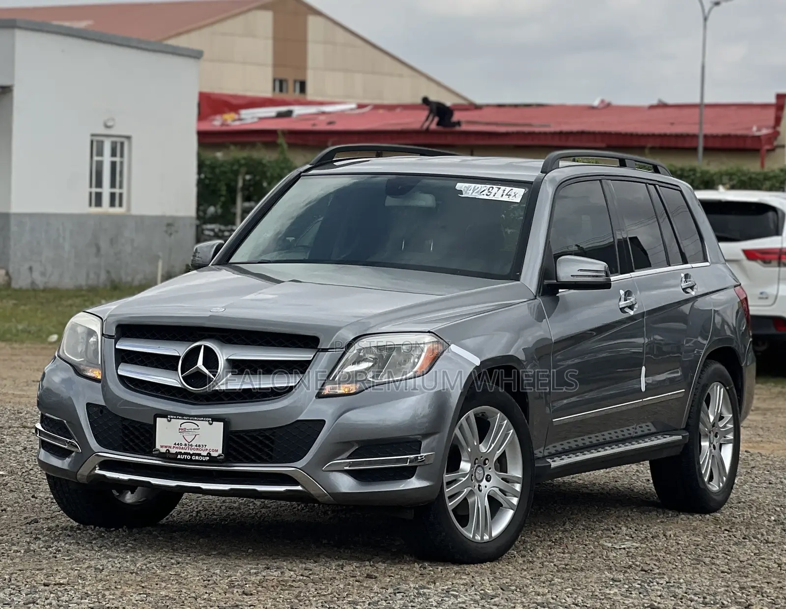 Mercedes-Benz GLK-Class Base GLK 350 4dr 4x2 (3.5L 6cyl 7A) 2015 Gray