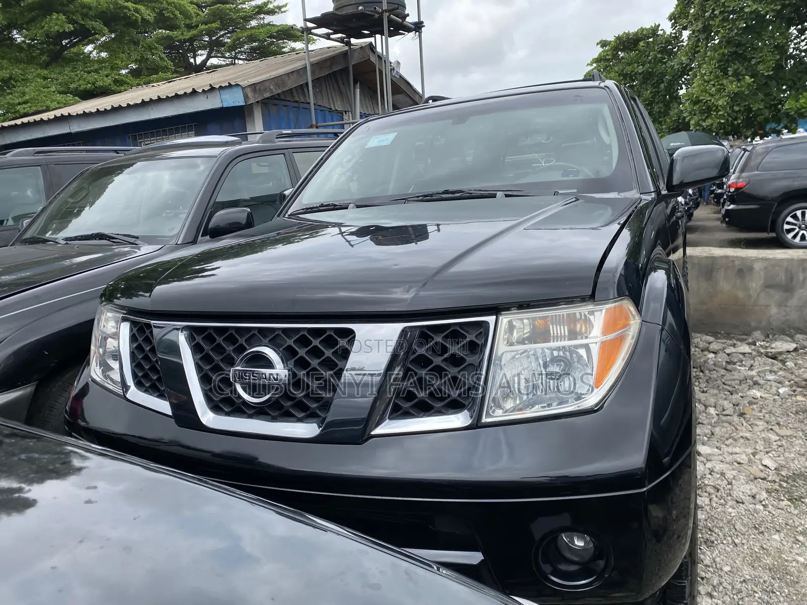 Nissan Pathfinder SE 4x4 2010 Black